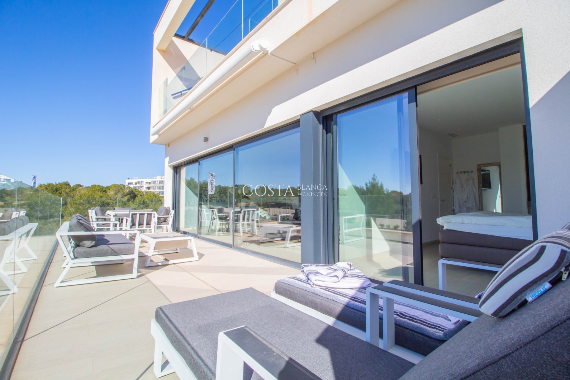 Herverkoop - Apartments -
Las Colinas Golf Resort - Las Colinas golf