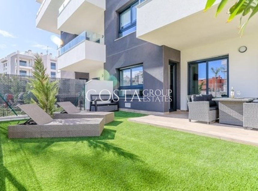 Herverkoop - Apartments -
 - Las Filipinas