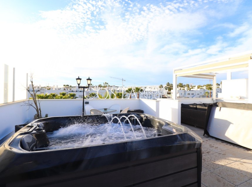 Herverkoop - Apartments -
Los Montesinos - Los Montesinos Centro