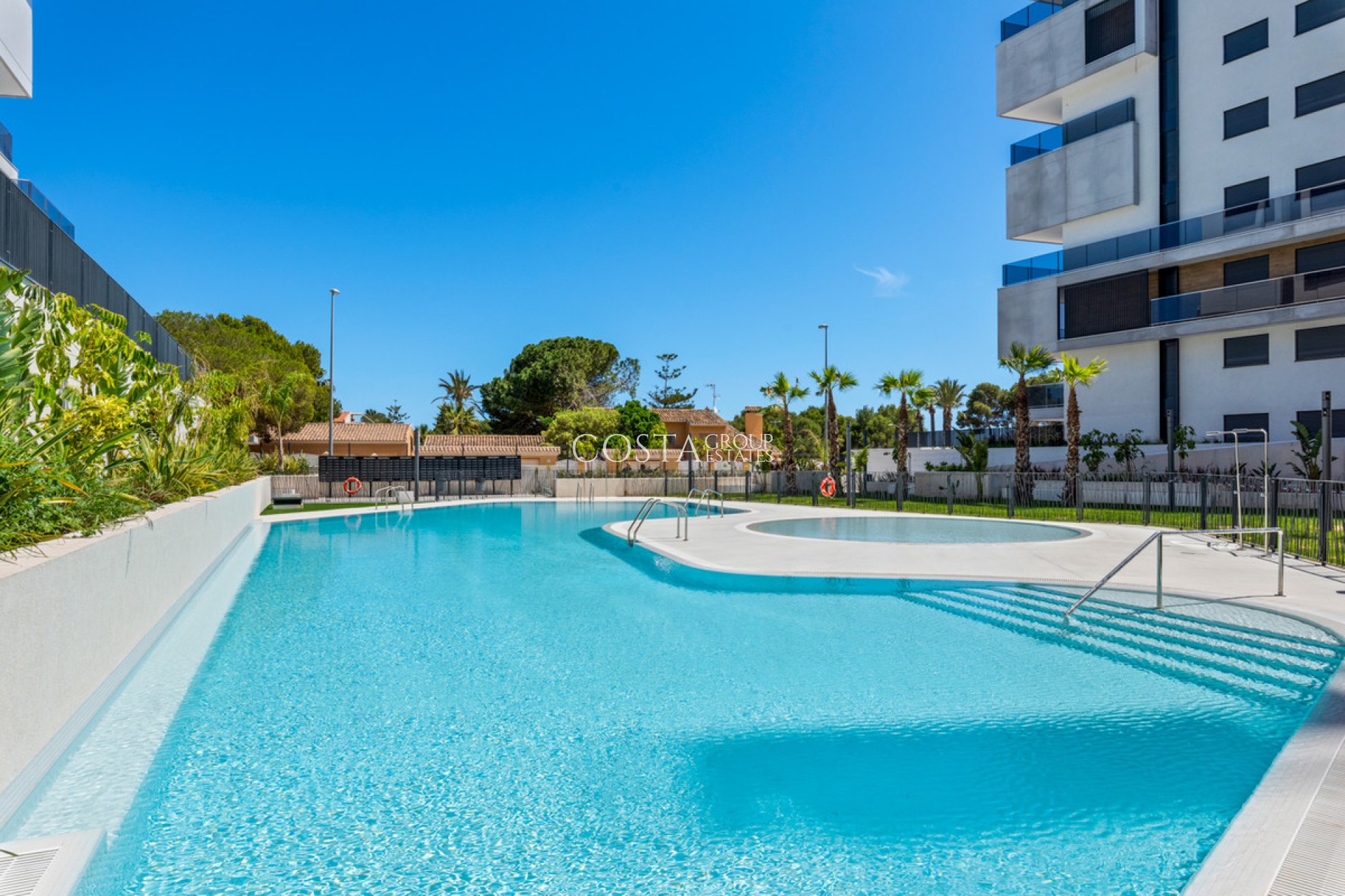 Herverkoop - Apartments -
Orihuela - Campoamor