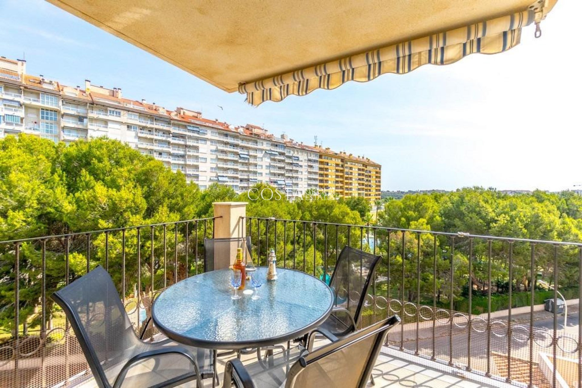 Herverkoop - Apartments -
Orihuela - Campoamor