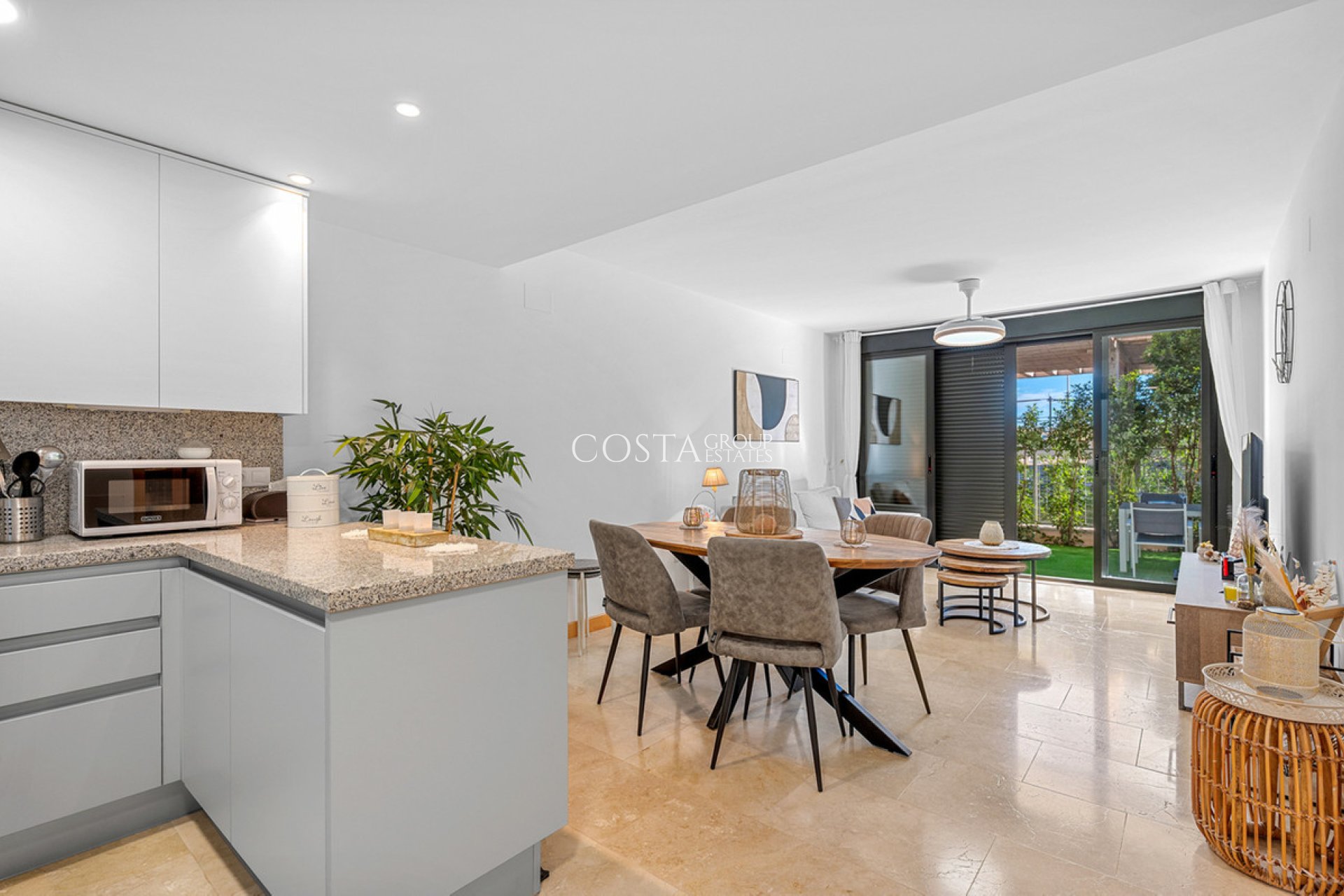 Herverkoop - Apartments -
Orihuela Costa - Campoamor