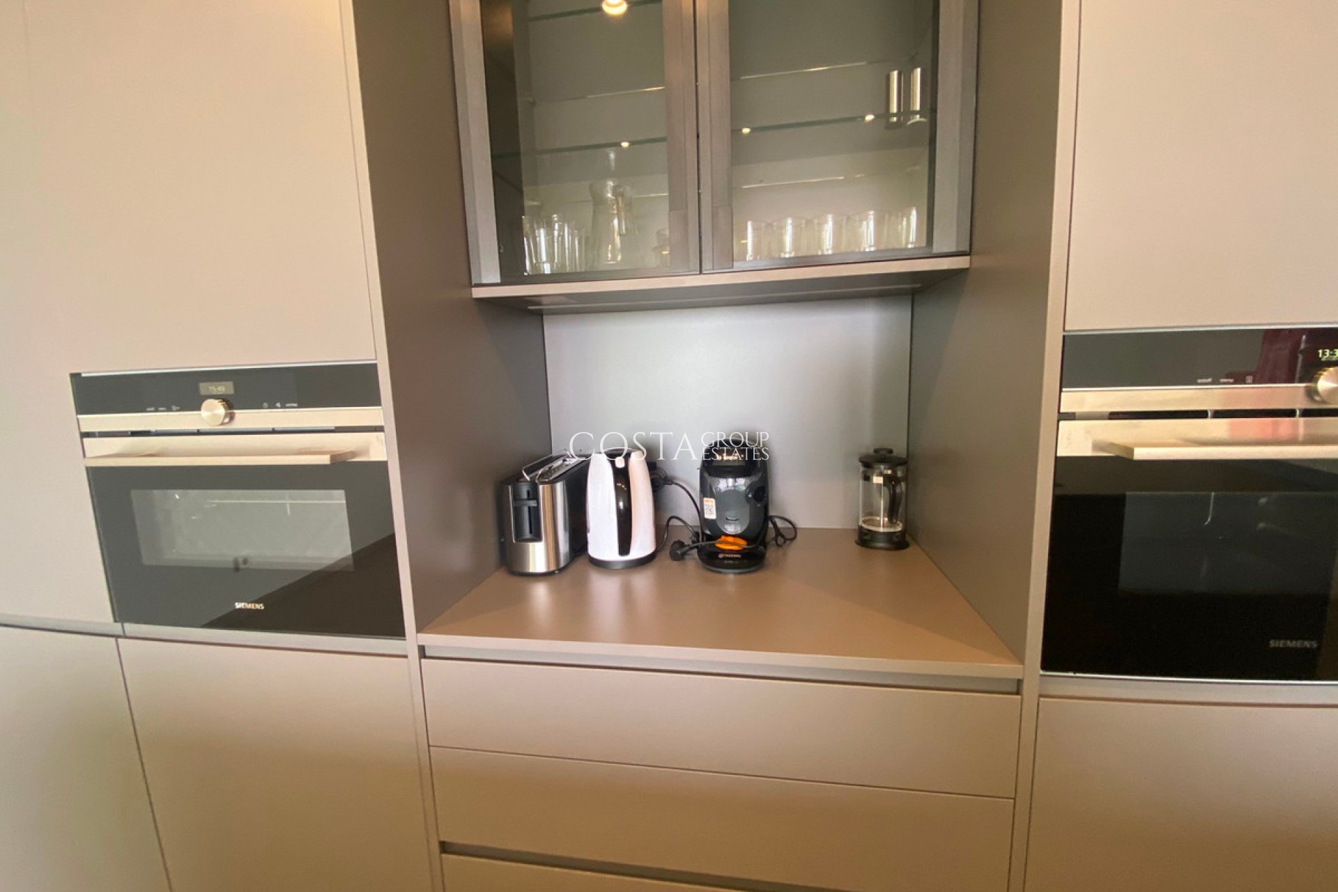 Herverkoop - Apartments -
Orihuela Costa - Las Colinas Golf