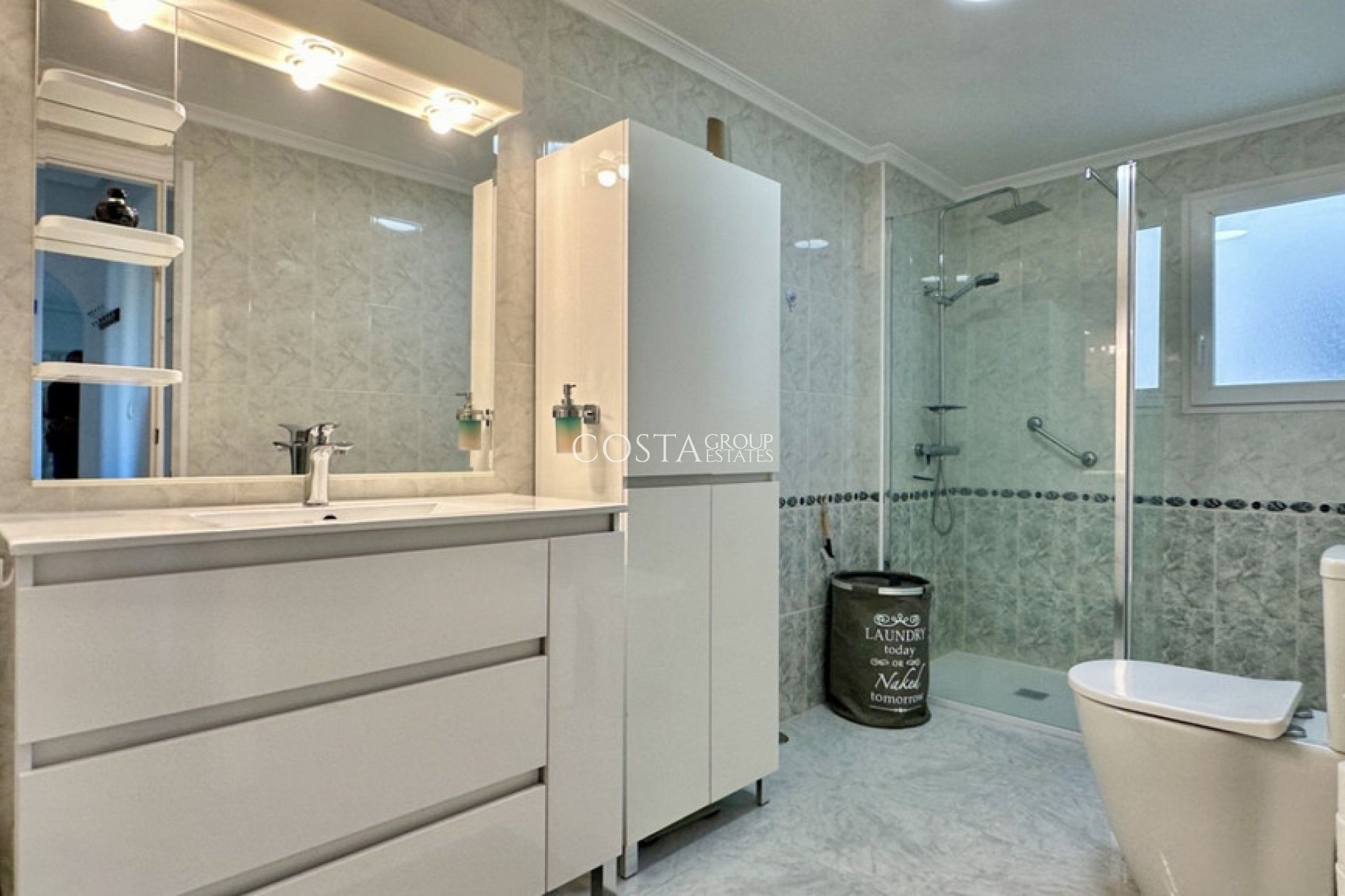 Herverkoop - Apartments -
Orihuela Costa - Playa Flamenca