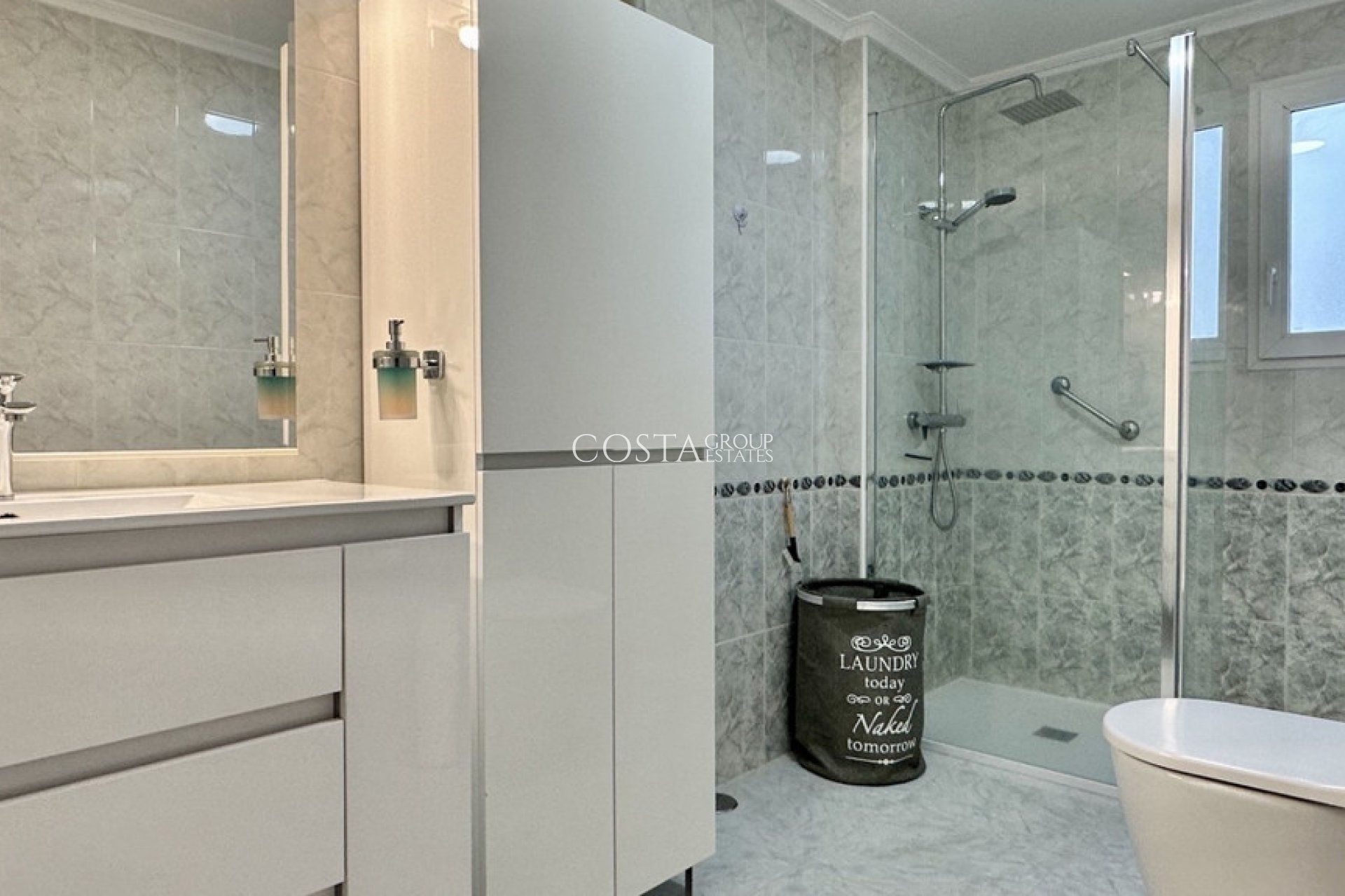 Herverkoop - Apartments -
Orihuela Costa - Playa Flamenca