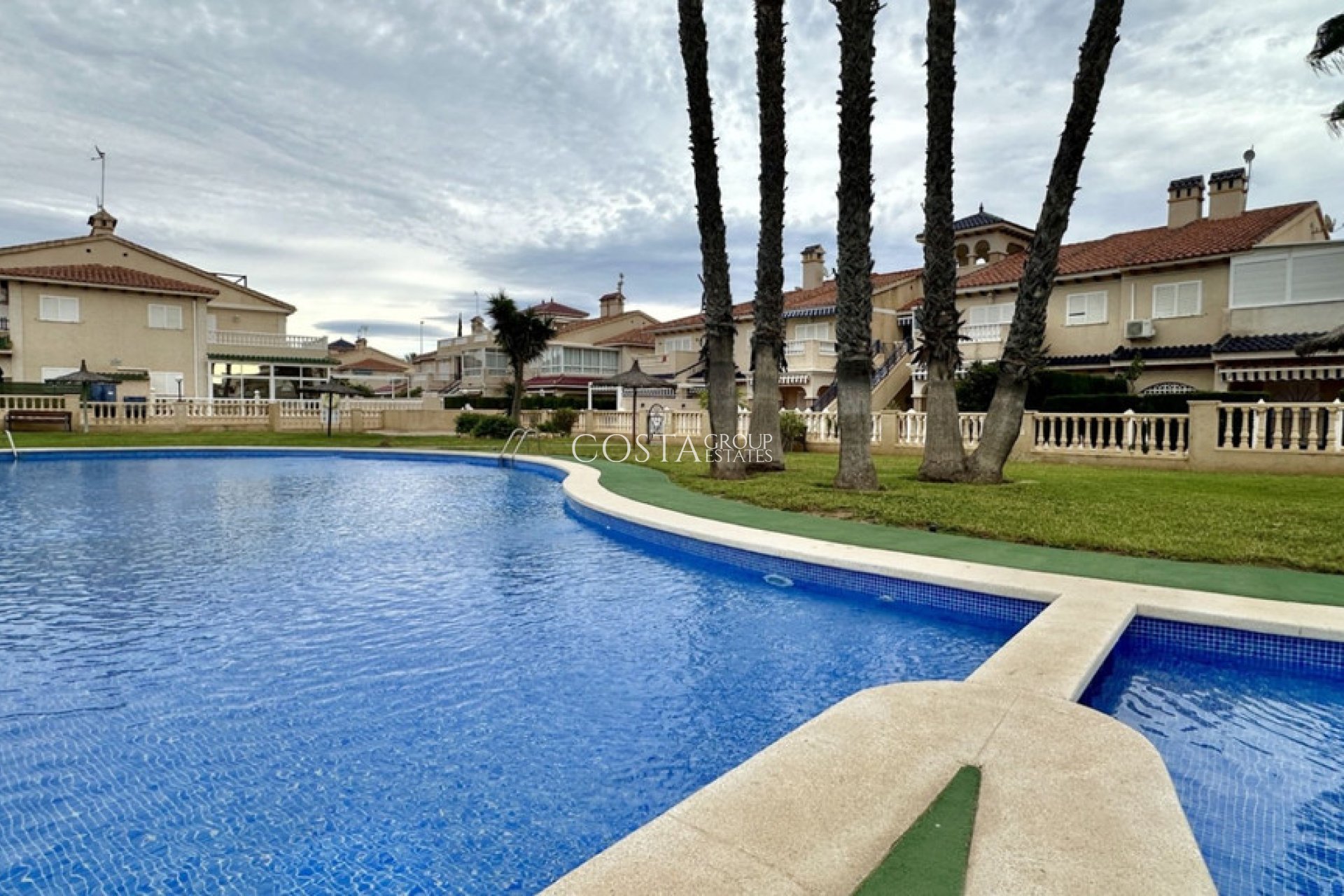 Herverkoop - Apartments -
Orihuela Costa - Playa Flamenca