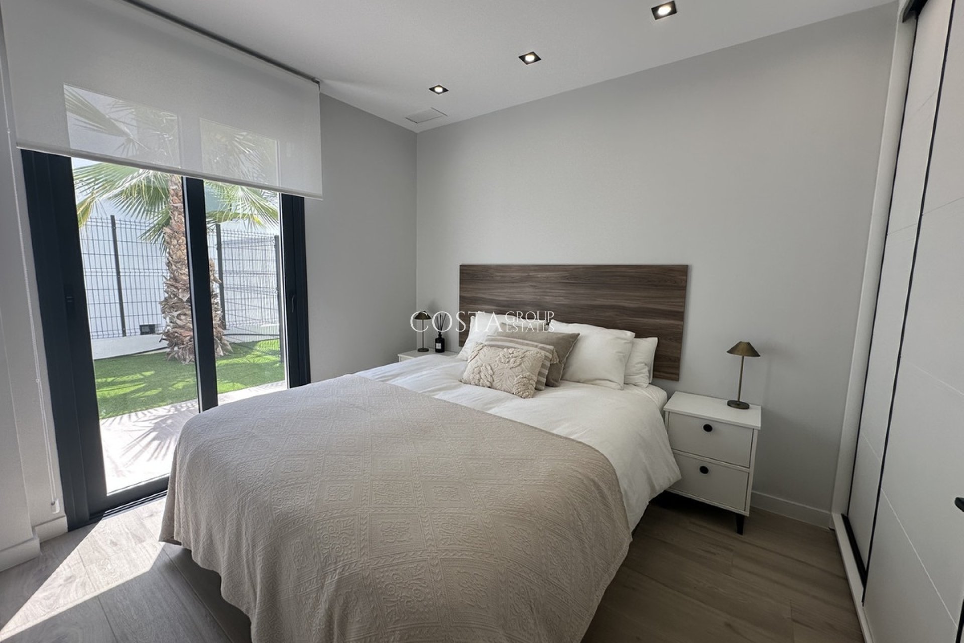 Herverkoop - Apartments -
Orihuela Costa - Punta Prima