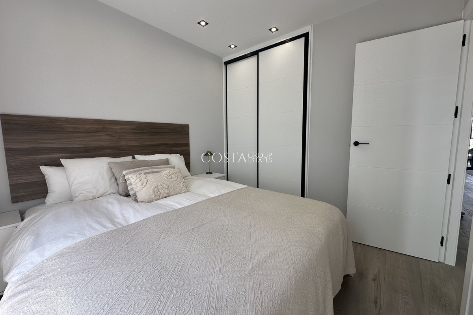 Herverkoop - Apartments -
Orihuela Costa - Punta Prima