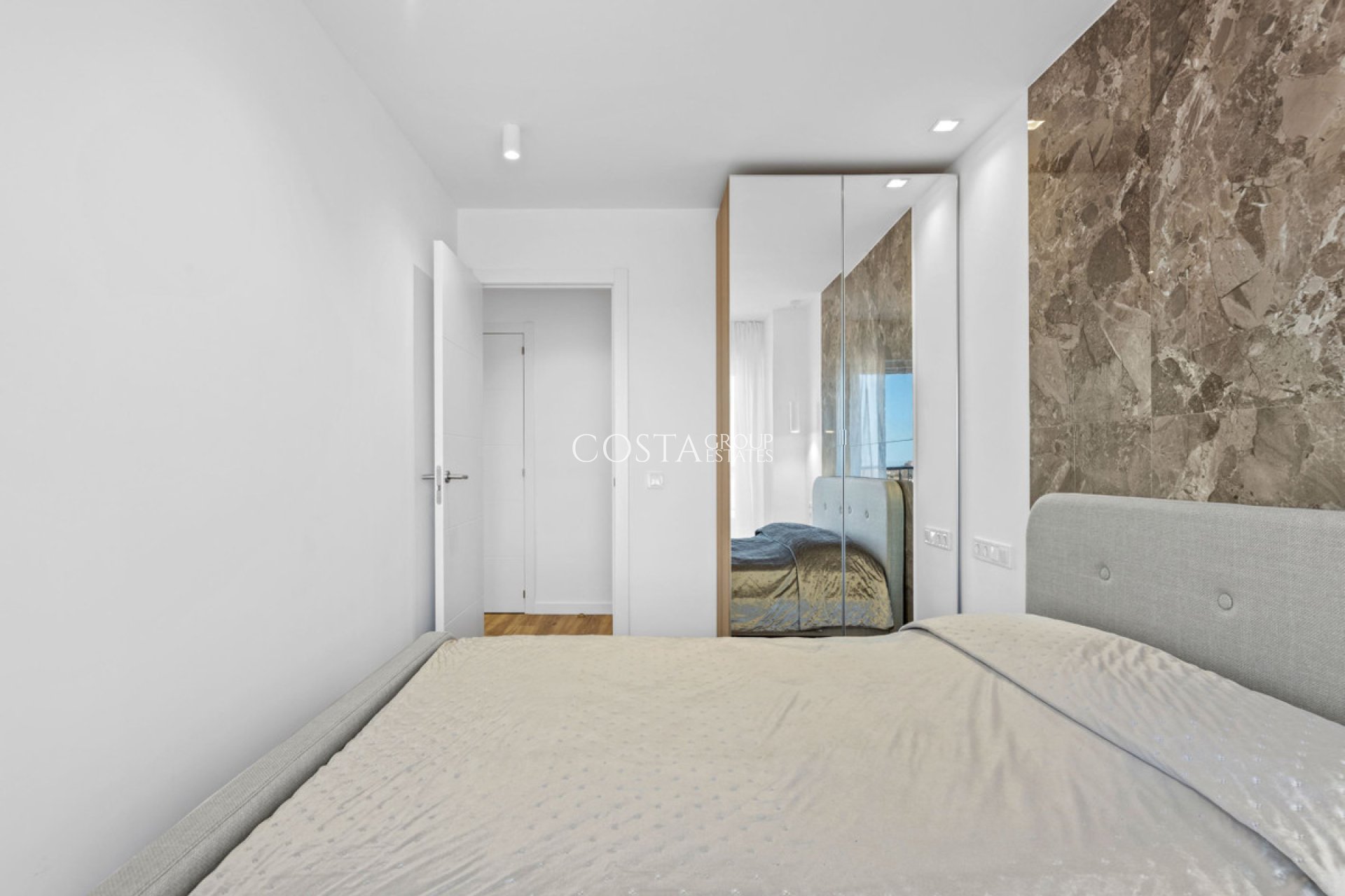 Herverkoop - Apartments -
Orihuela Costa - Punta Prima