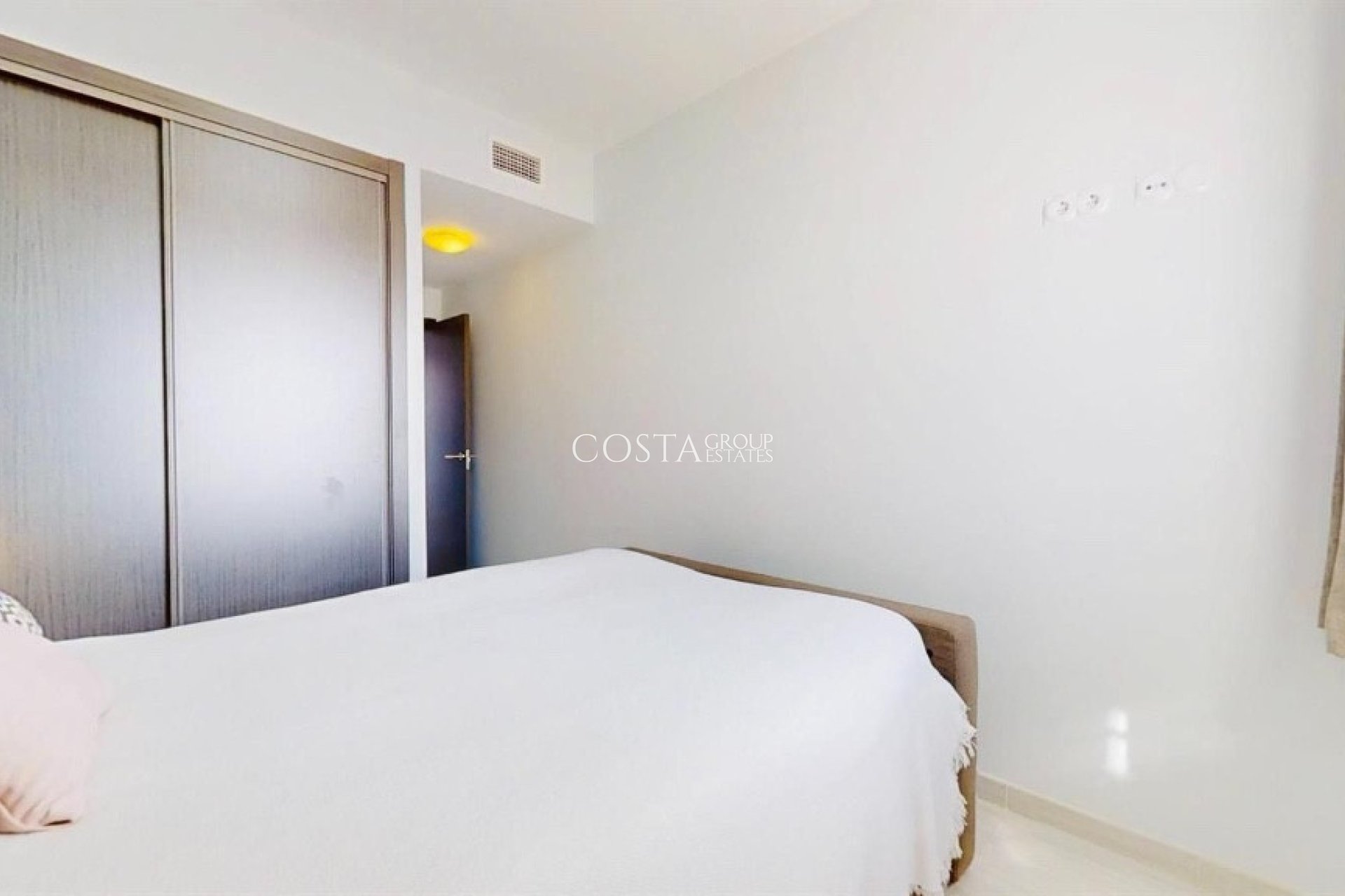 Herverkoop - Apartments -
Orihuela Costa - Punta Prima