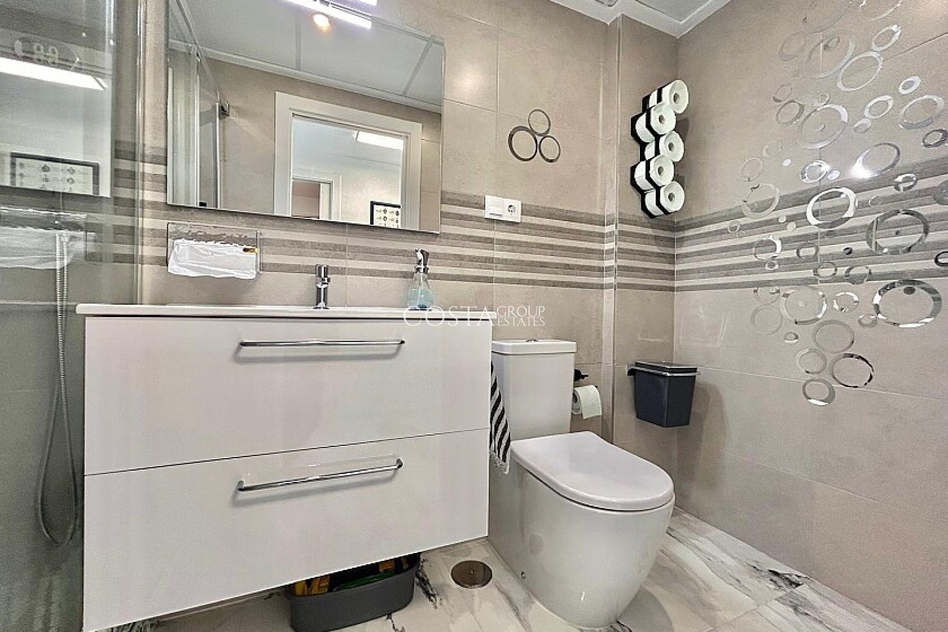 Herverkoop - Apartments -
Orihuela Costa - Villamartin