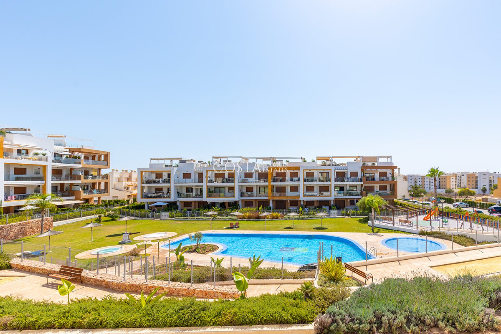 Herverkoop - Apartments -
Orihuela Costa - Villamartin