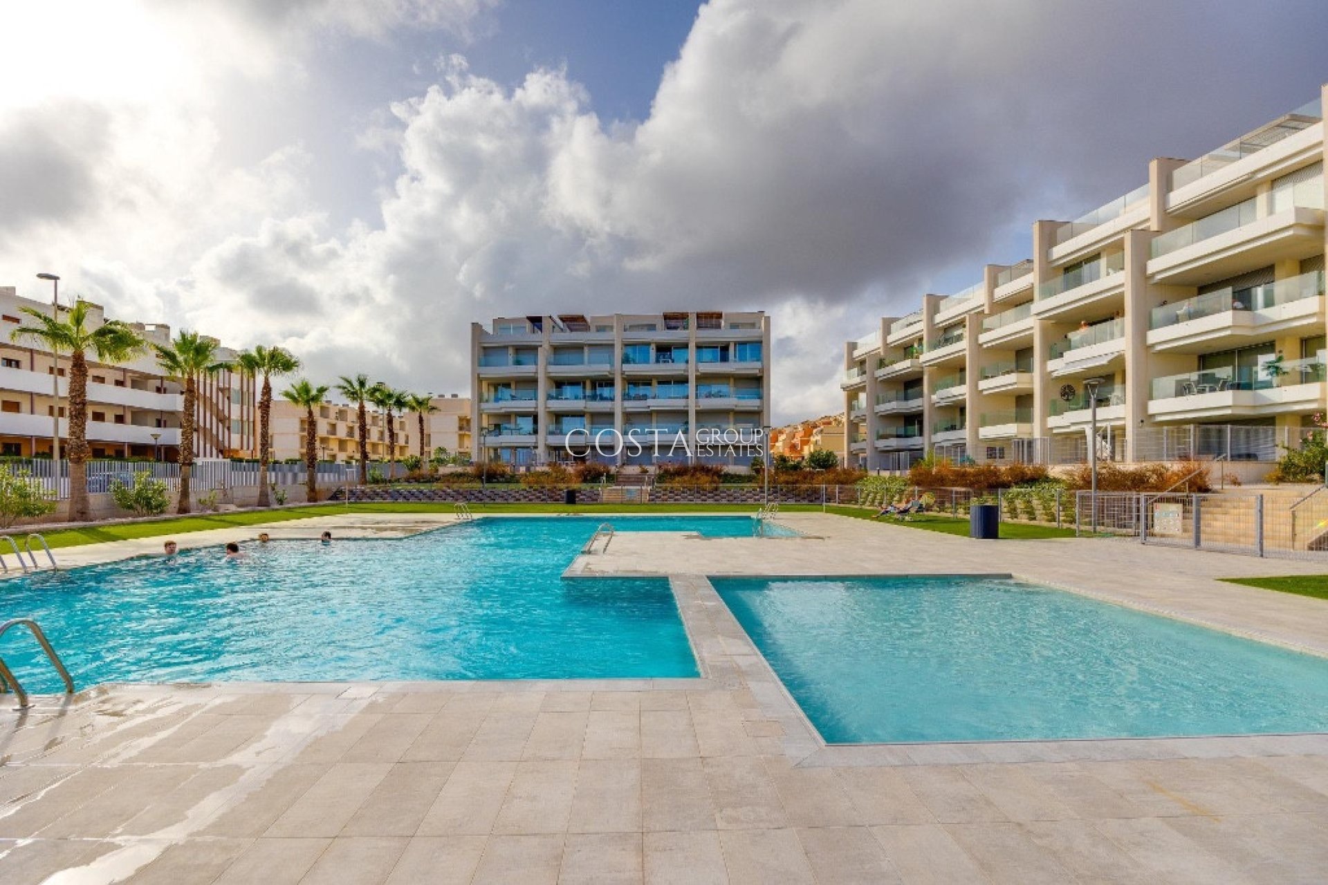 Herverkoop - Apartments -
Orihuela Costa - Villamartin