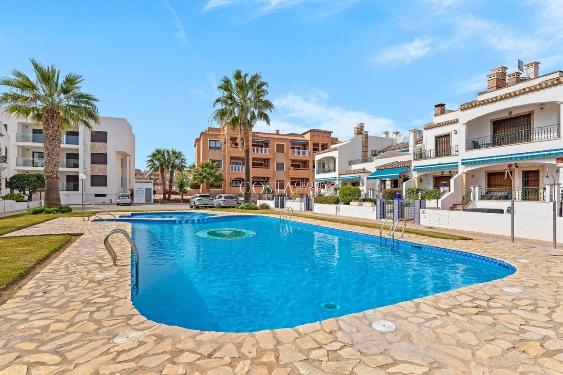 Herverkoop - Apartments -
Orihuela Costa - Villamartin