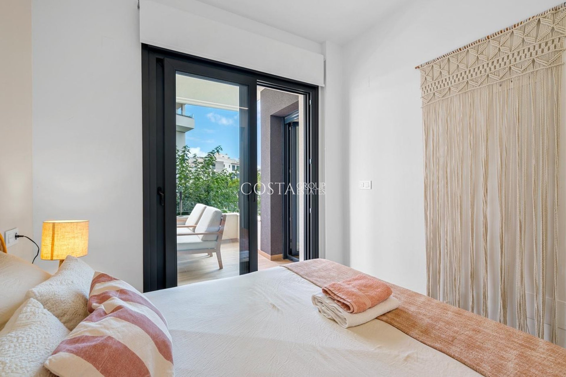 Herverkoop - Apartments -
Orihuela Costa