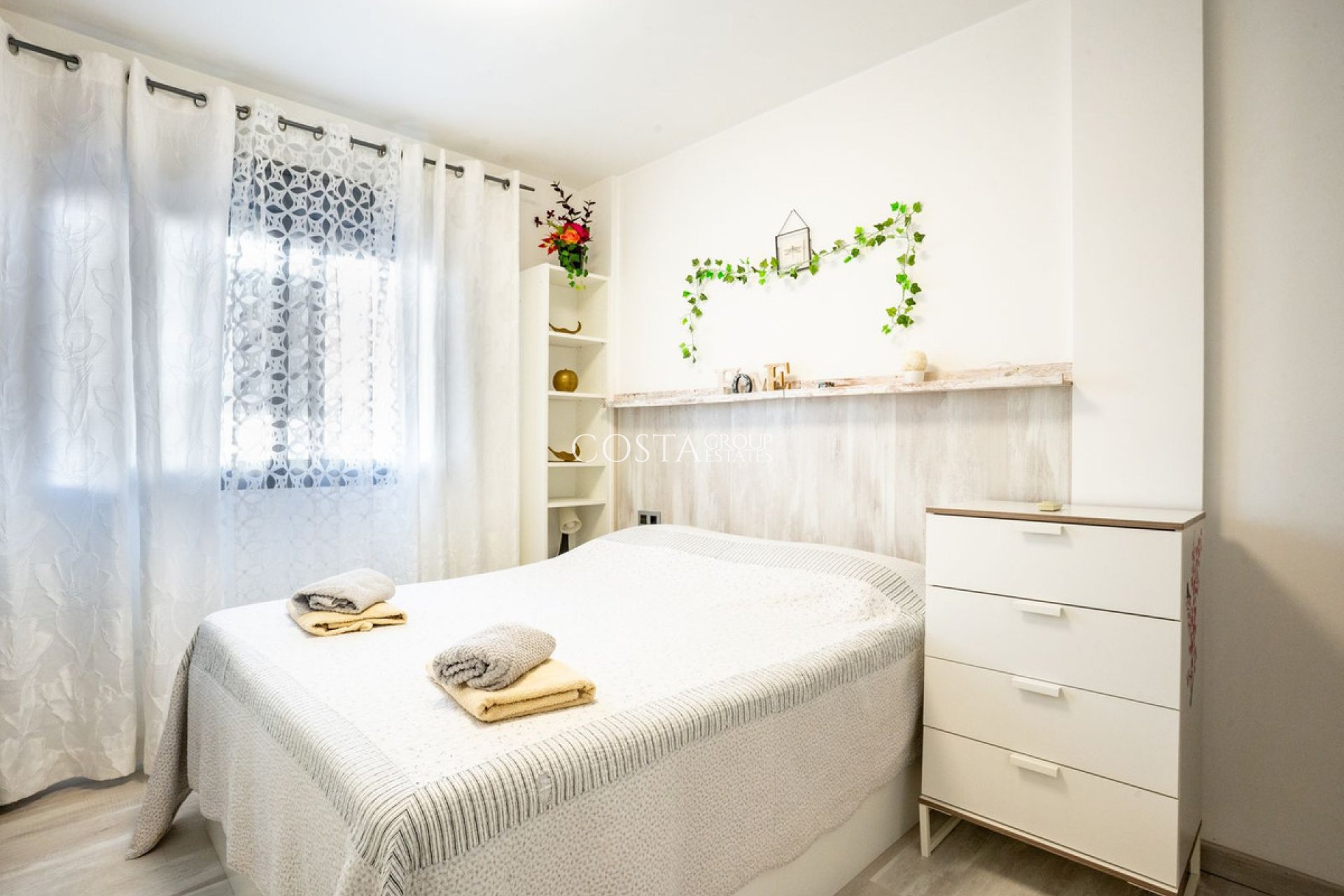 Herverkoop - Apartments -
Orihuela - La Zenia