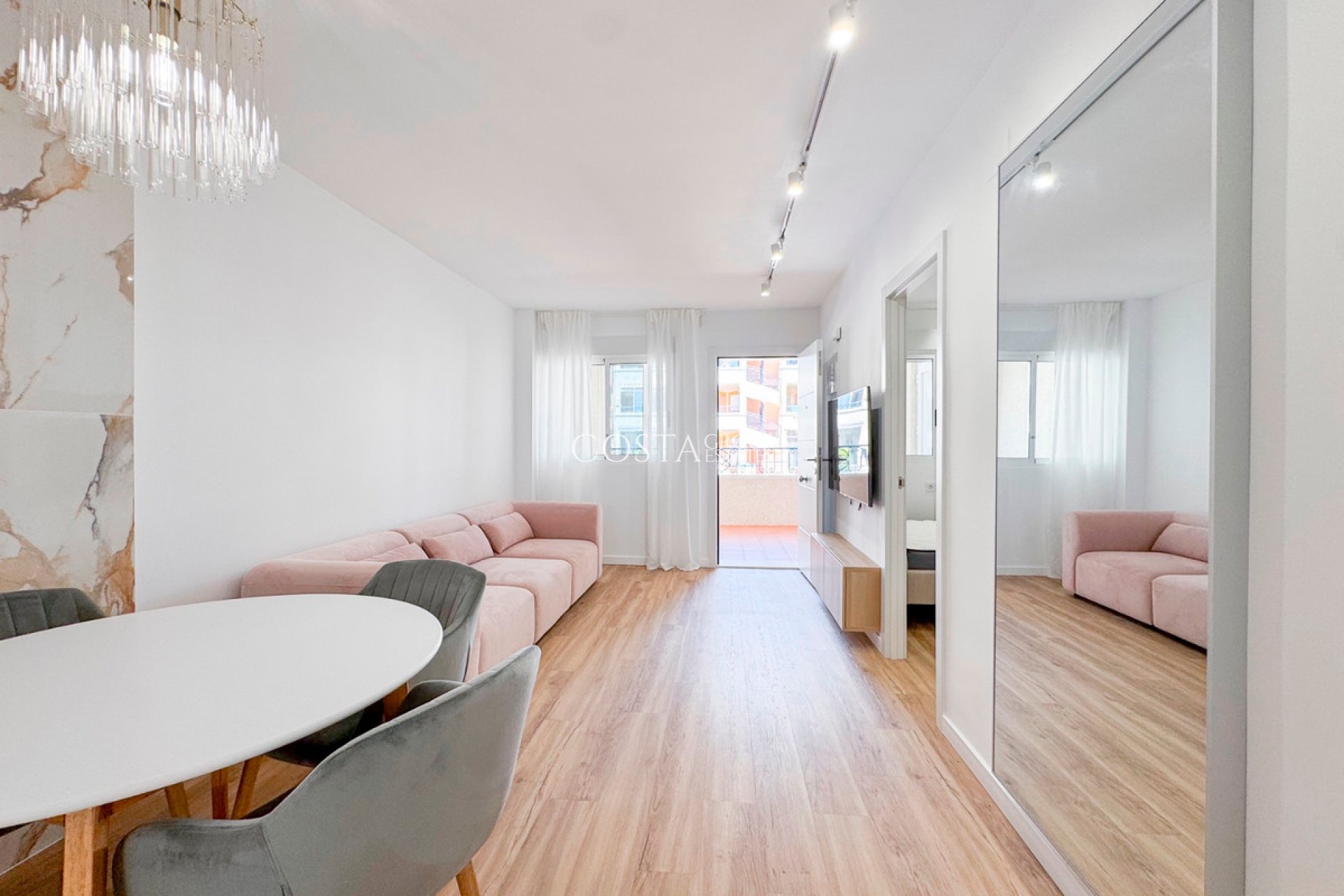 Herverkoop - Apartments -
Orihuela - Los Altos