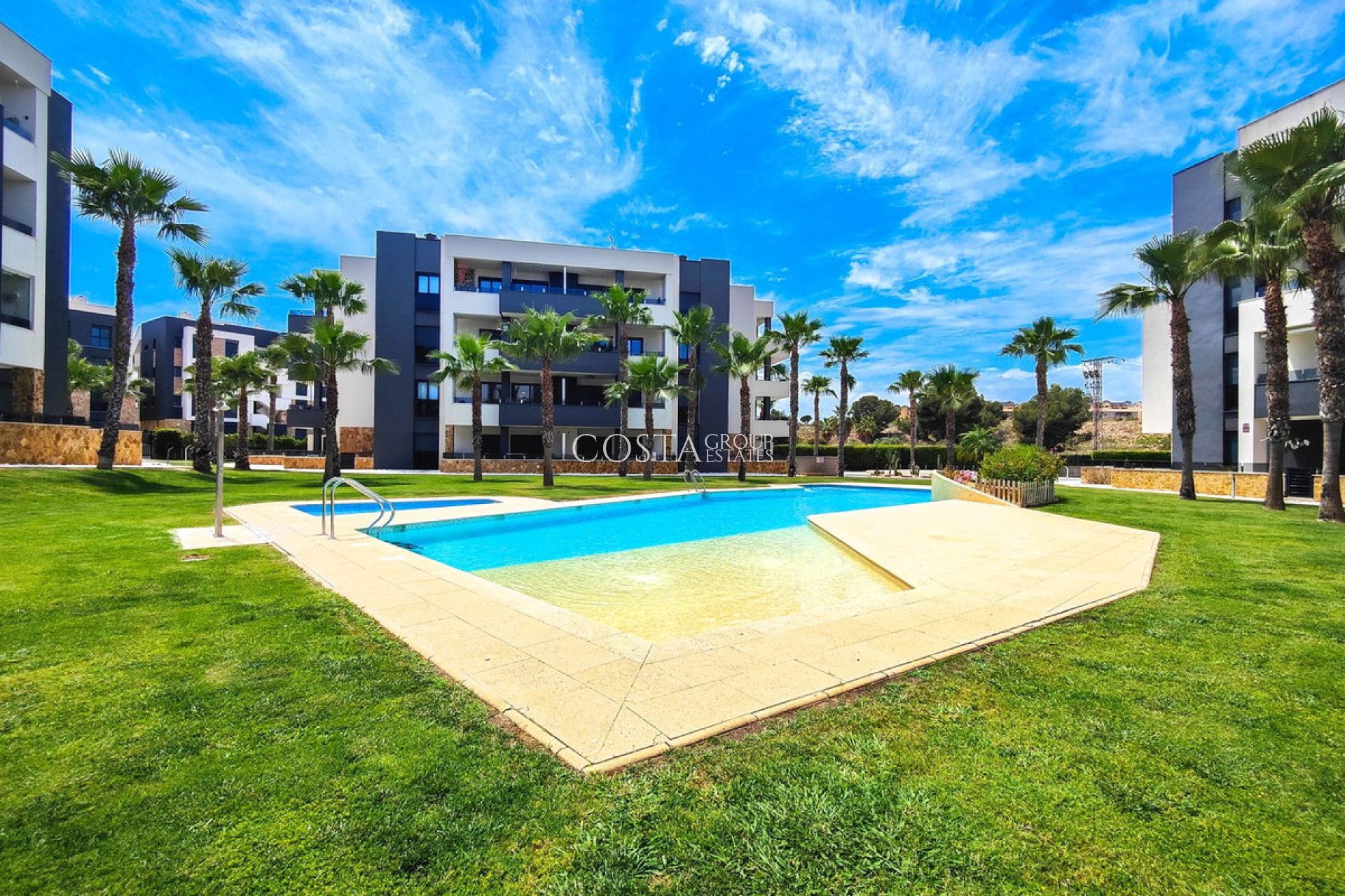 Herverkoop - Apartments -
Orihuela - Orihuela Costa