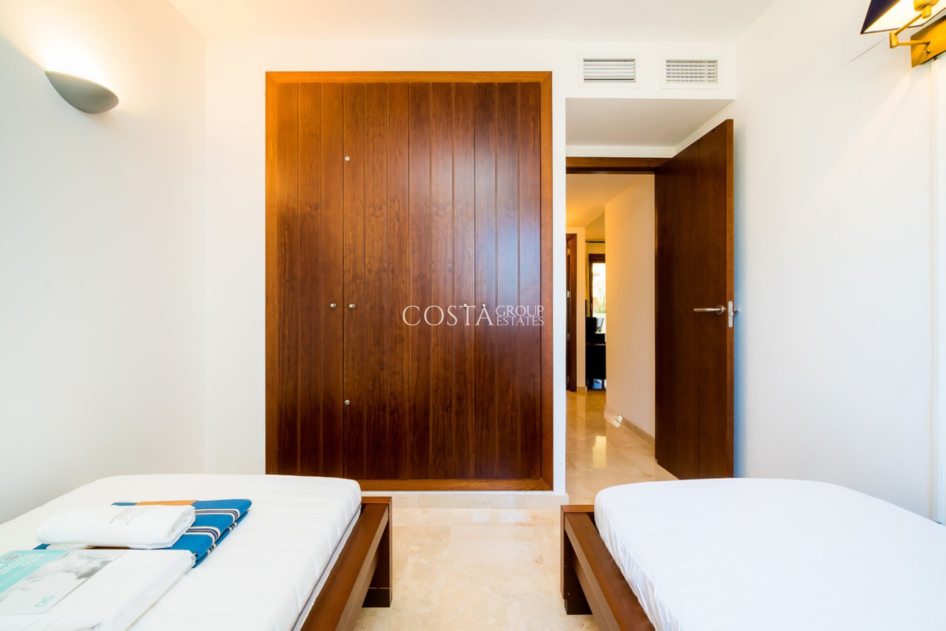 Herverkoop - Apartments -
Orihuela - Punta Prima