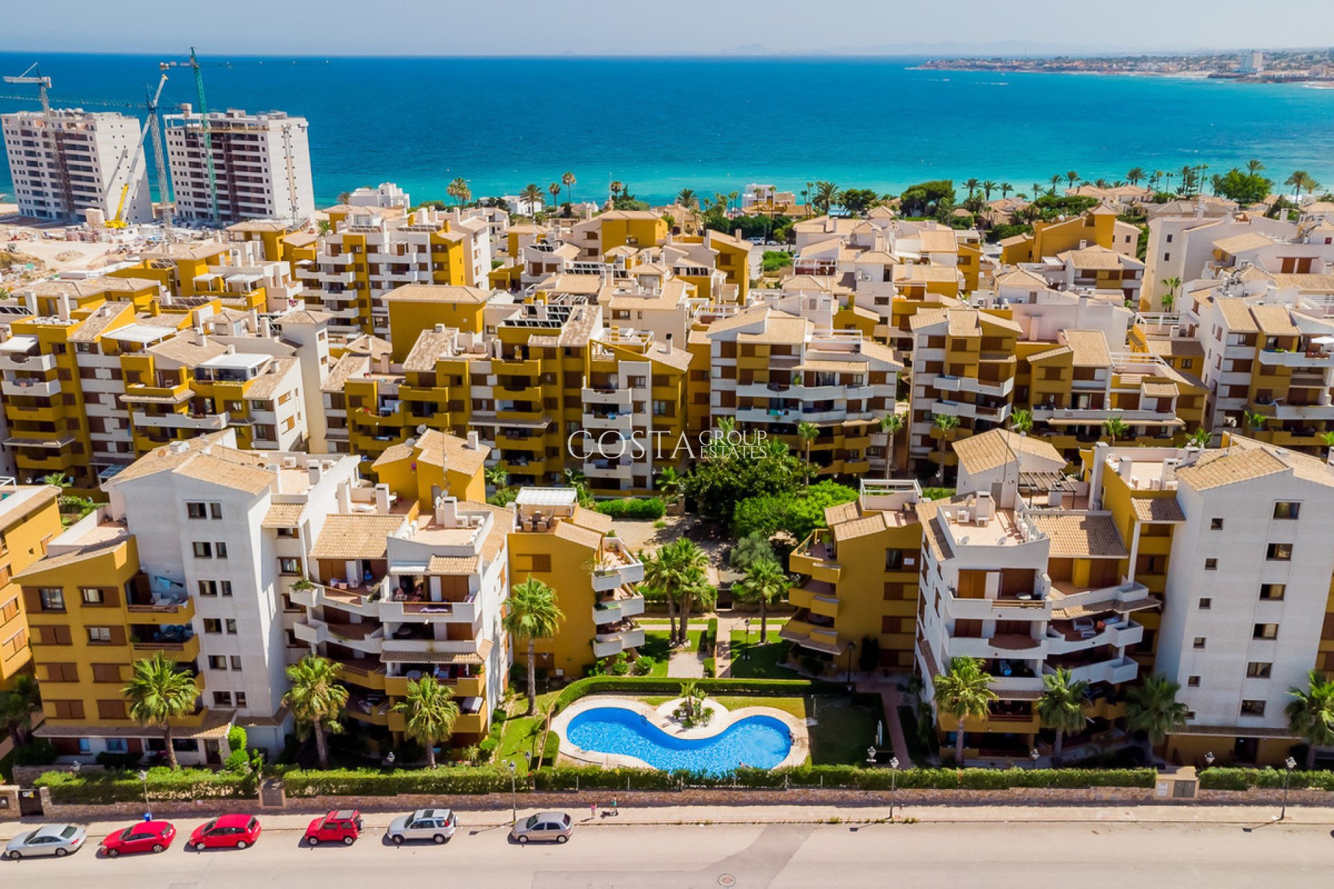 Herverkoop - Apartments -
Orihuela - Punta Prima