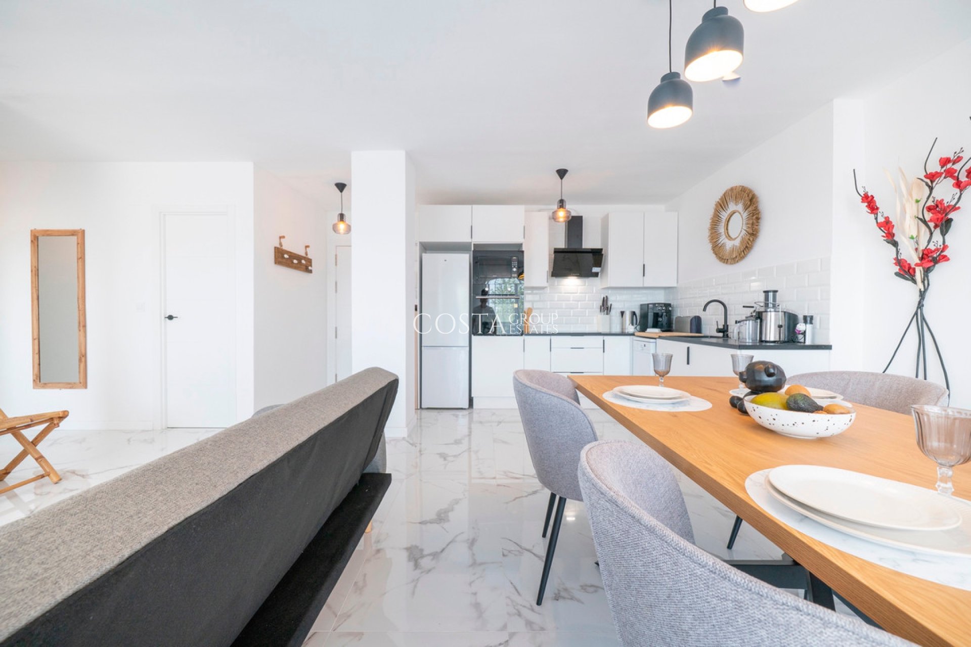 Herverkoop - Apartments -
Orihuela - Punta Prima