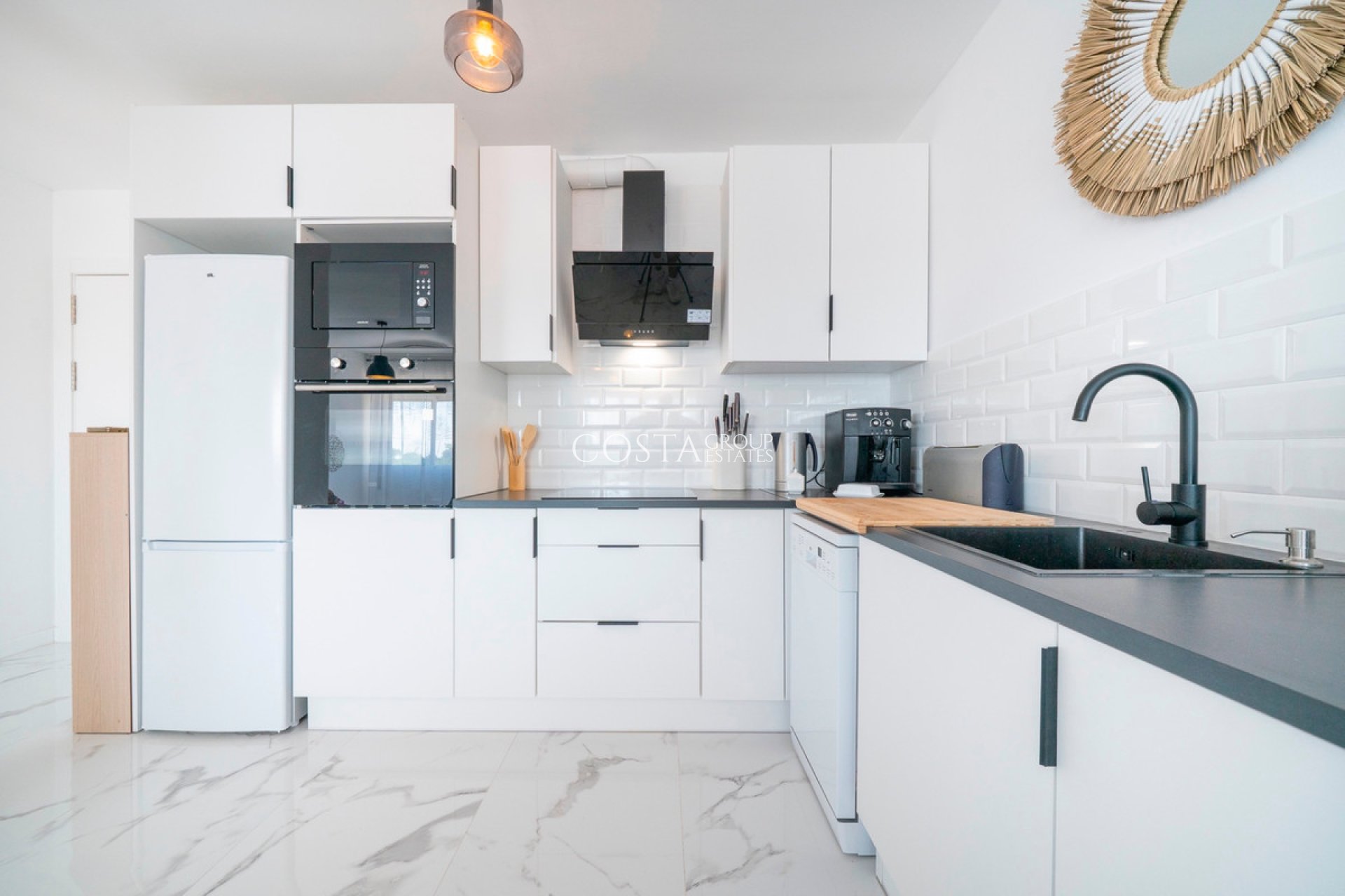 Herverkoop - Apartments -
Orihuela - Punta Prima