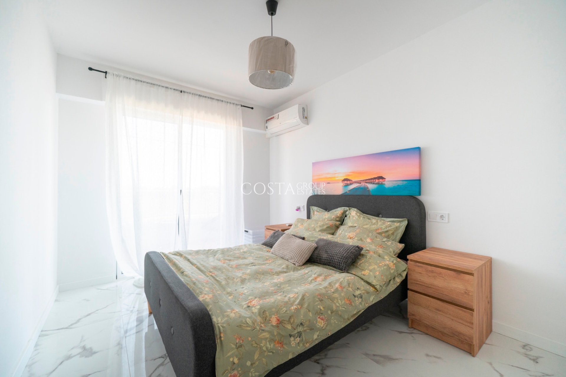 Herverkoop - Apartments -
Orihuela - Punta Prima