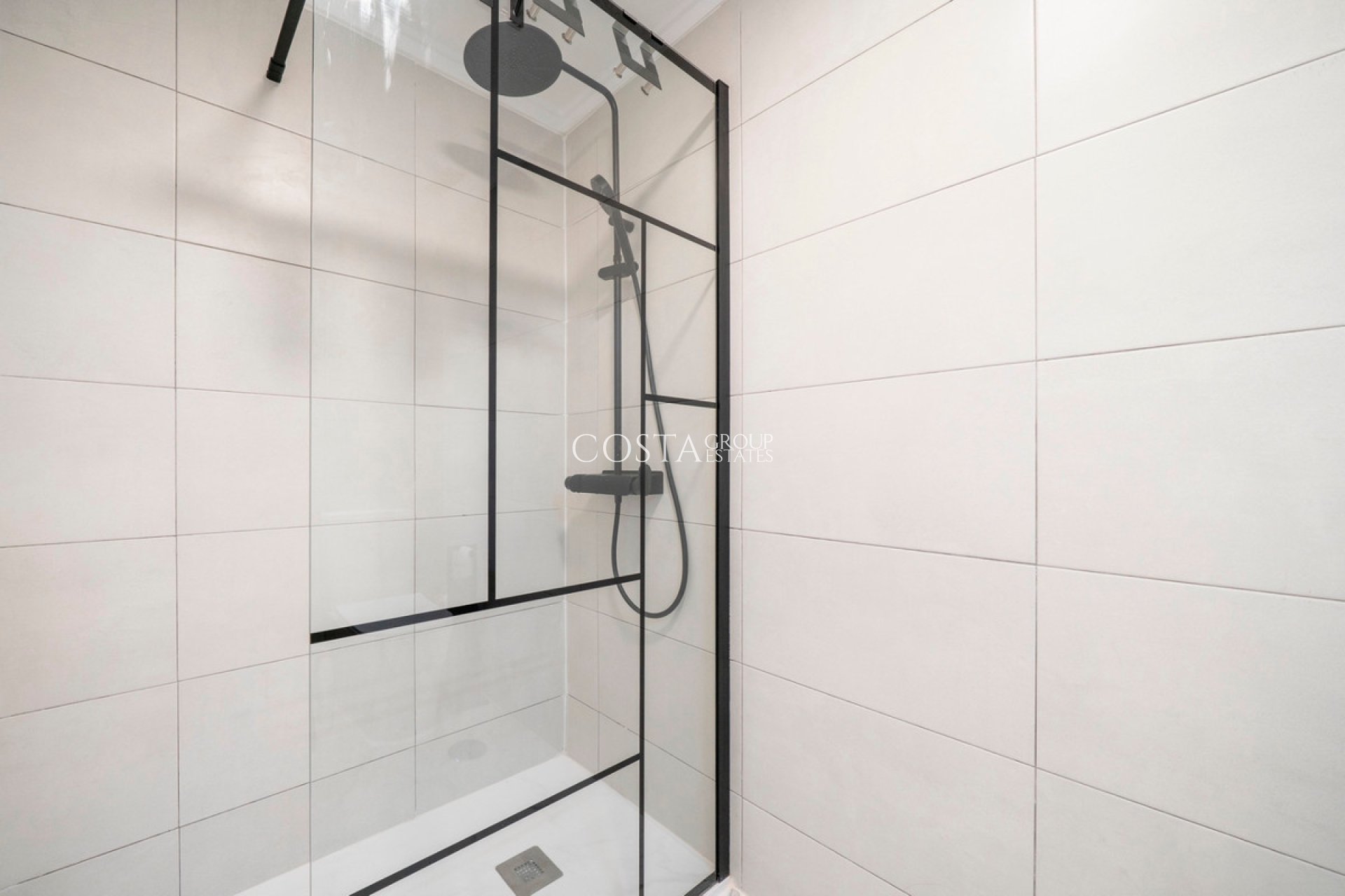 Herverkoop - Apartments -
Orihuela - Punta Prima