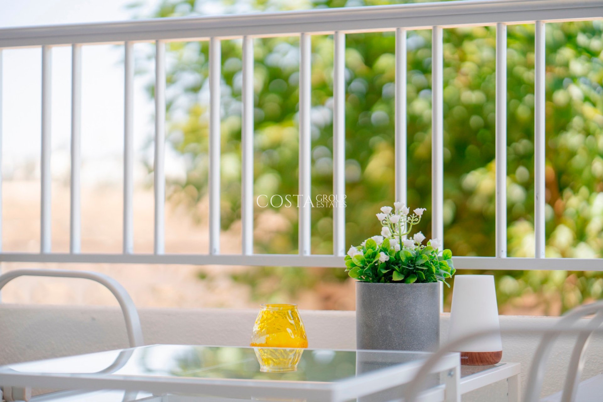 Herverkoop - Apartments -
Orihuela - Punta Prima