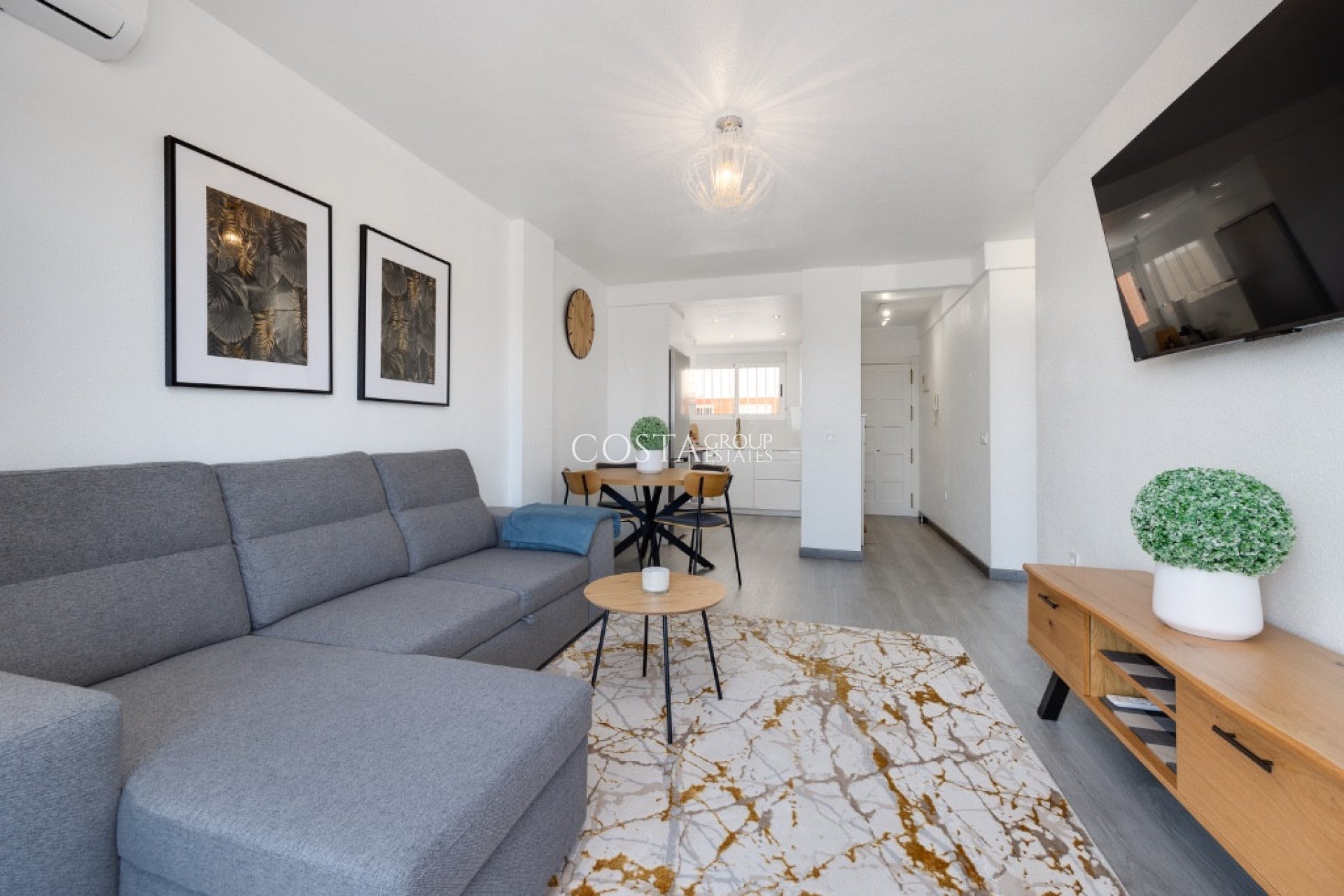 Herverkoop - Apartments -
Orihuela - Punta Prima
