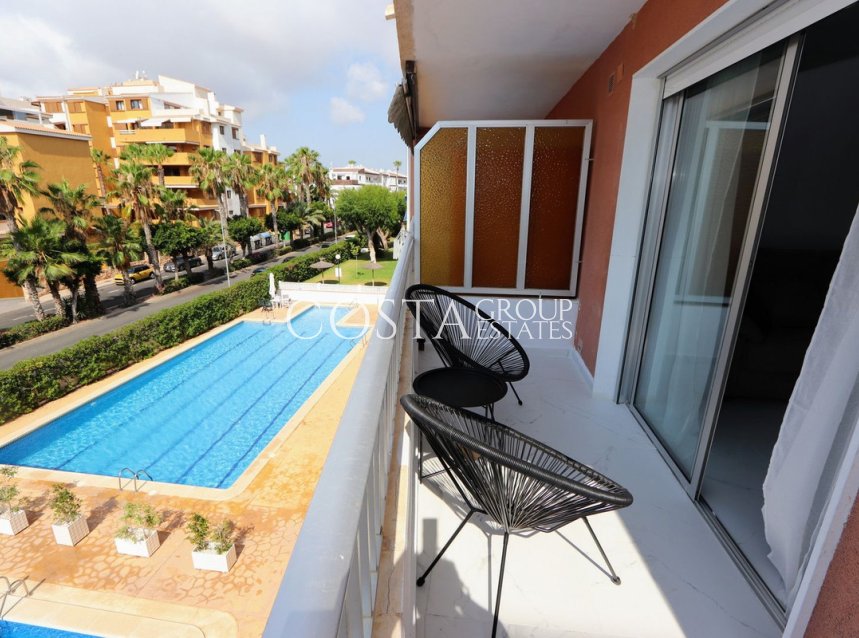 Herverkoop - Apartments -
Orihuela - Punta Prima