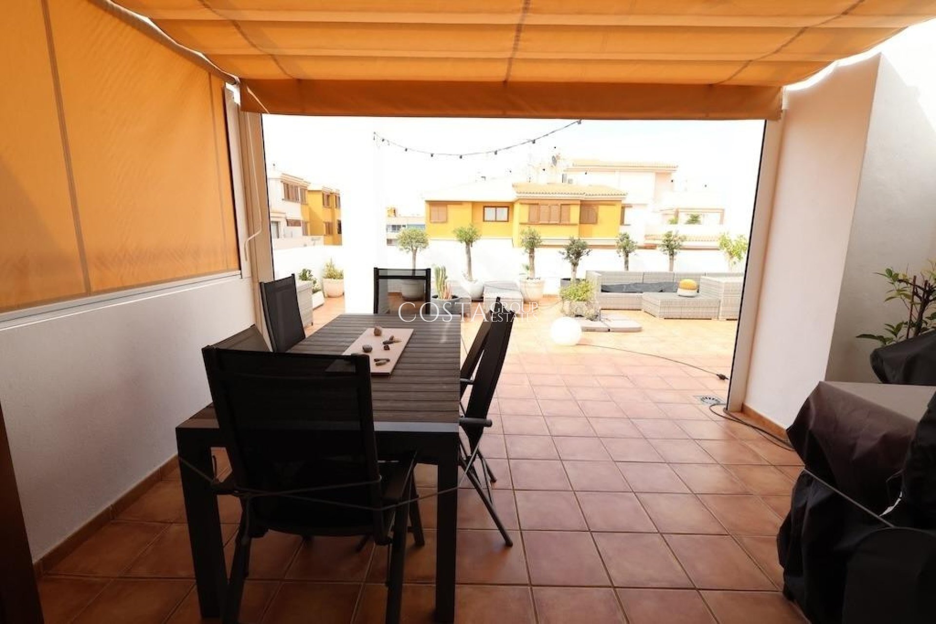 Herverkoop - Apartments -
Orihuela - Punta Prima