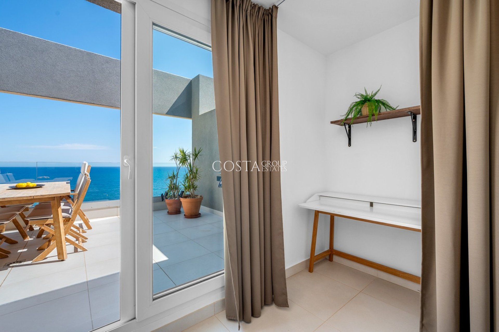 Herverkoop - Apartments -
Orihuela - Punta Prima