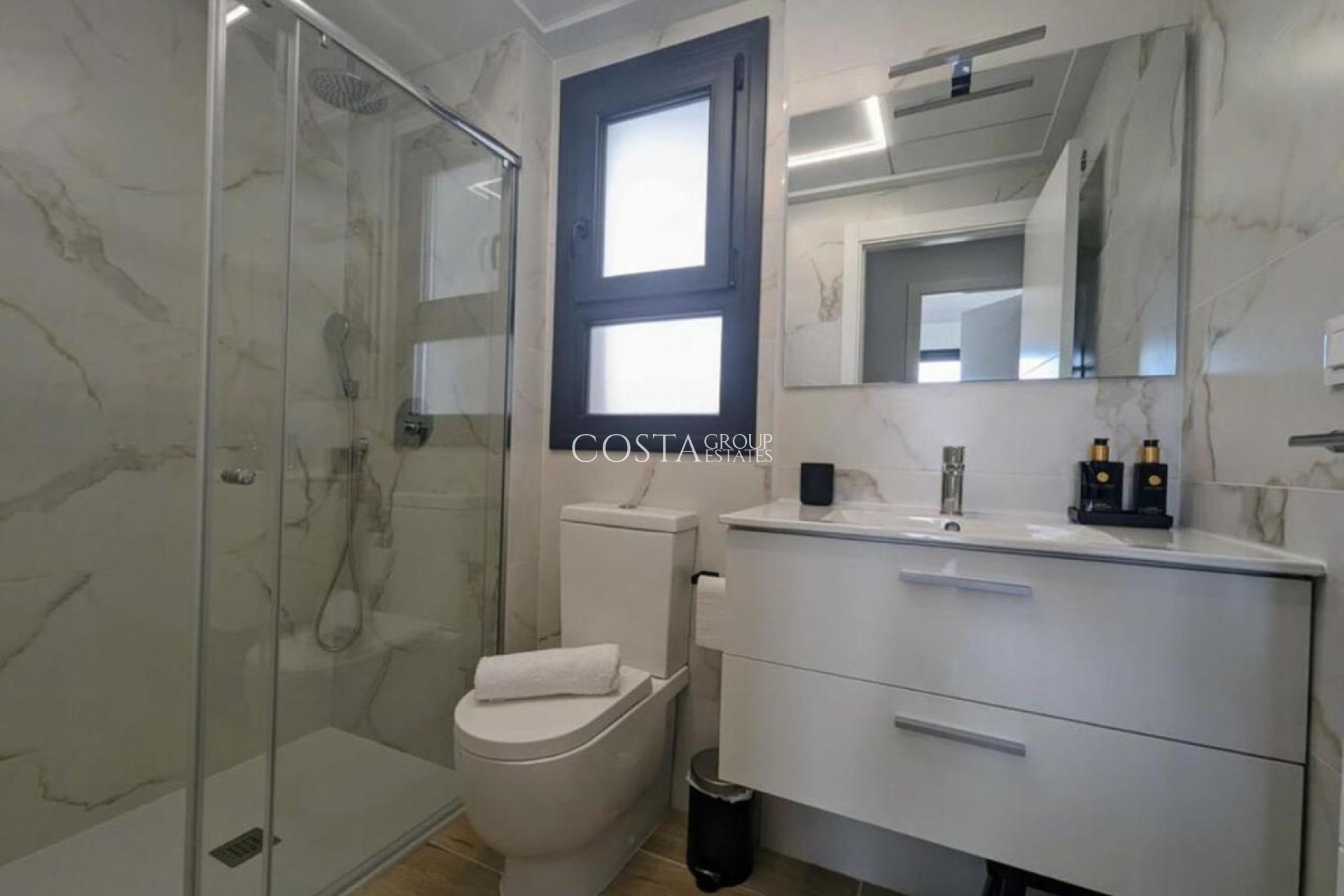 Herverkoop - Apartments -
Orihuela - Villamartin