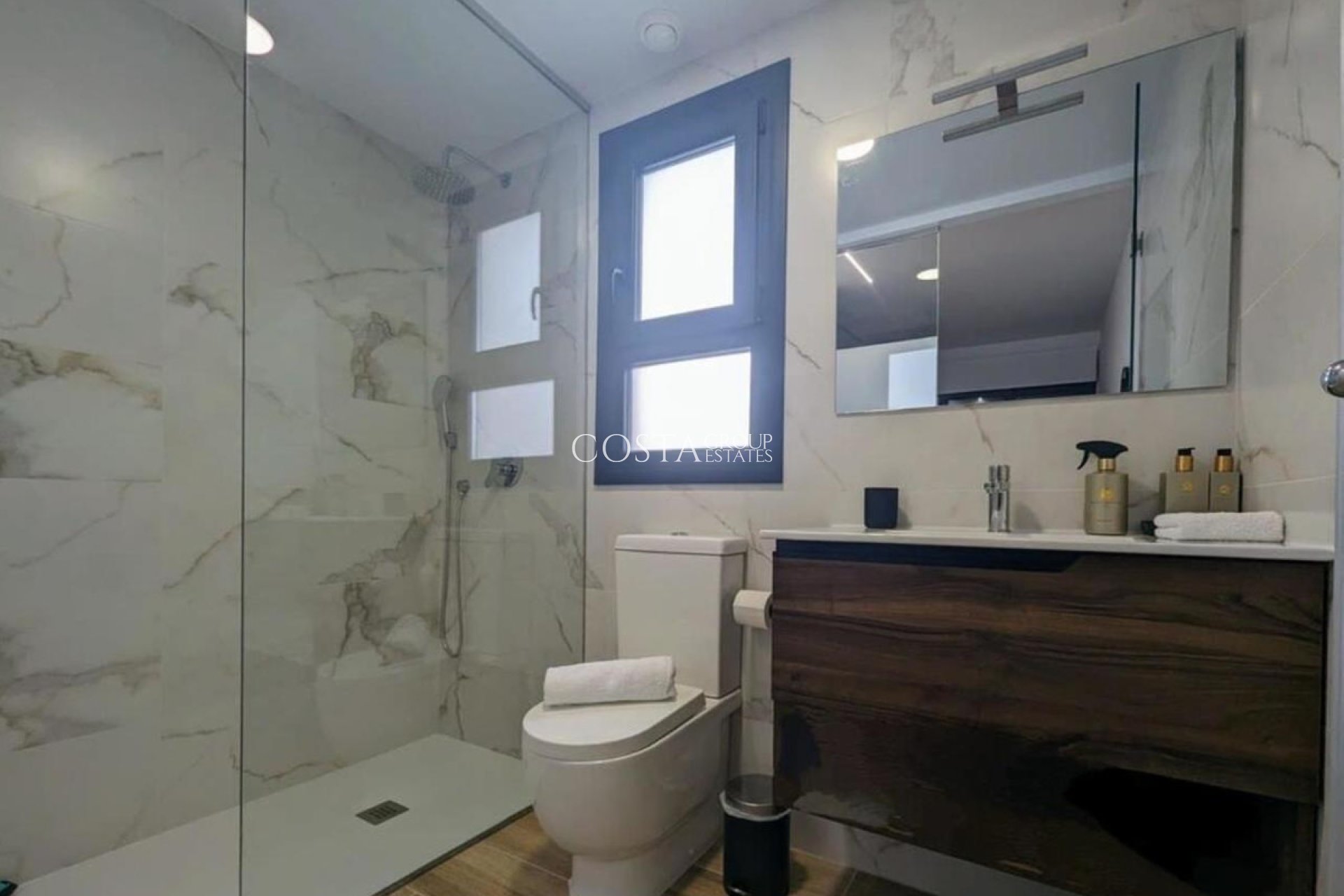 Herverkoop - Apartments -
Orihuela - Villamartin
