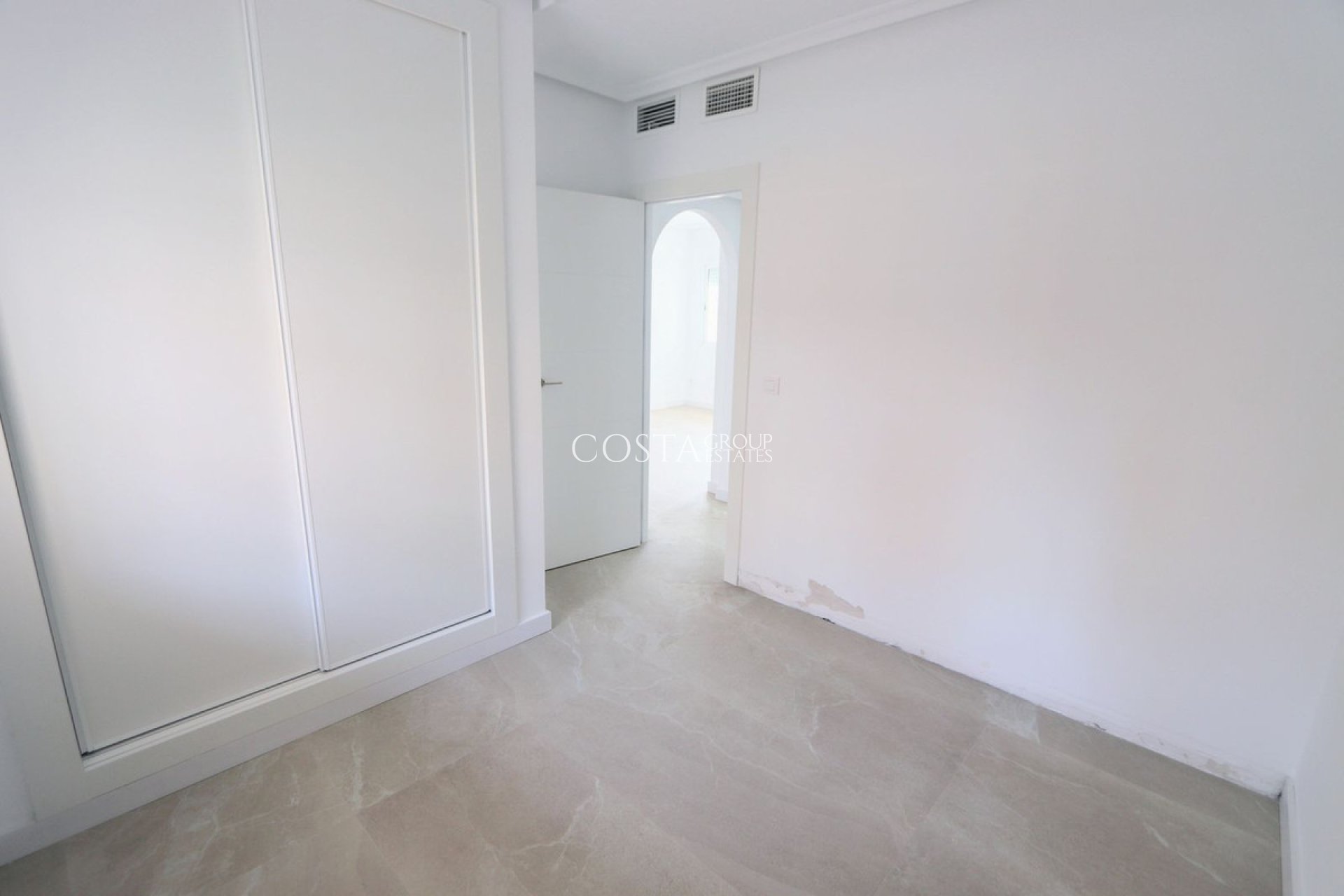 Herverkoop - Apartments -
Pilar de la Horadada - Pilar De La Horadada