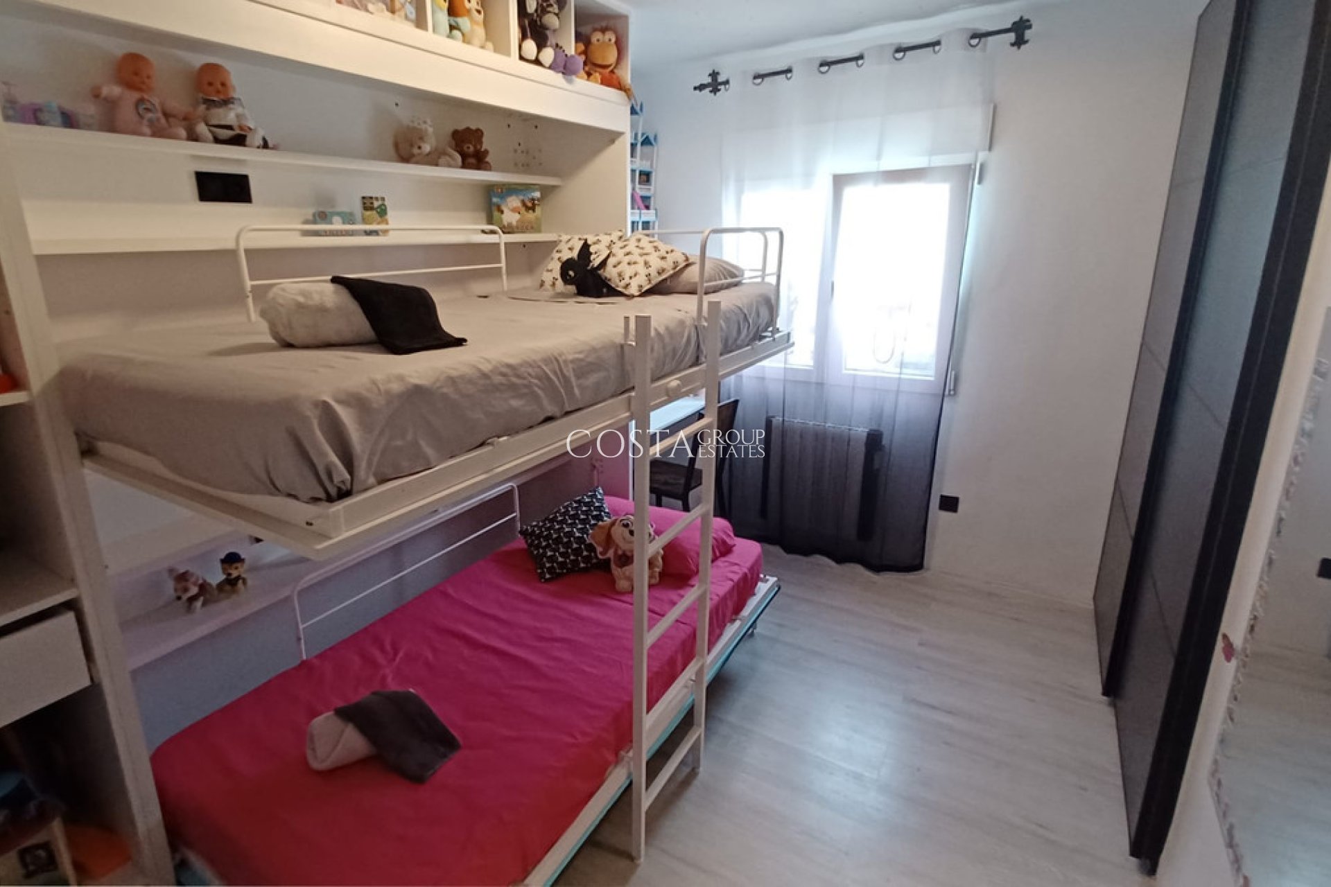 Herverkoop - Apartments -
Pilar de la Horadada - Torre De La Horadada