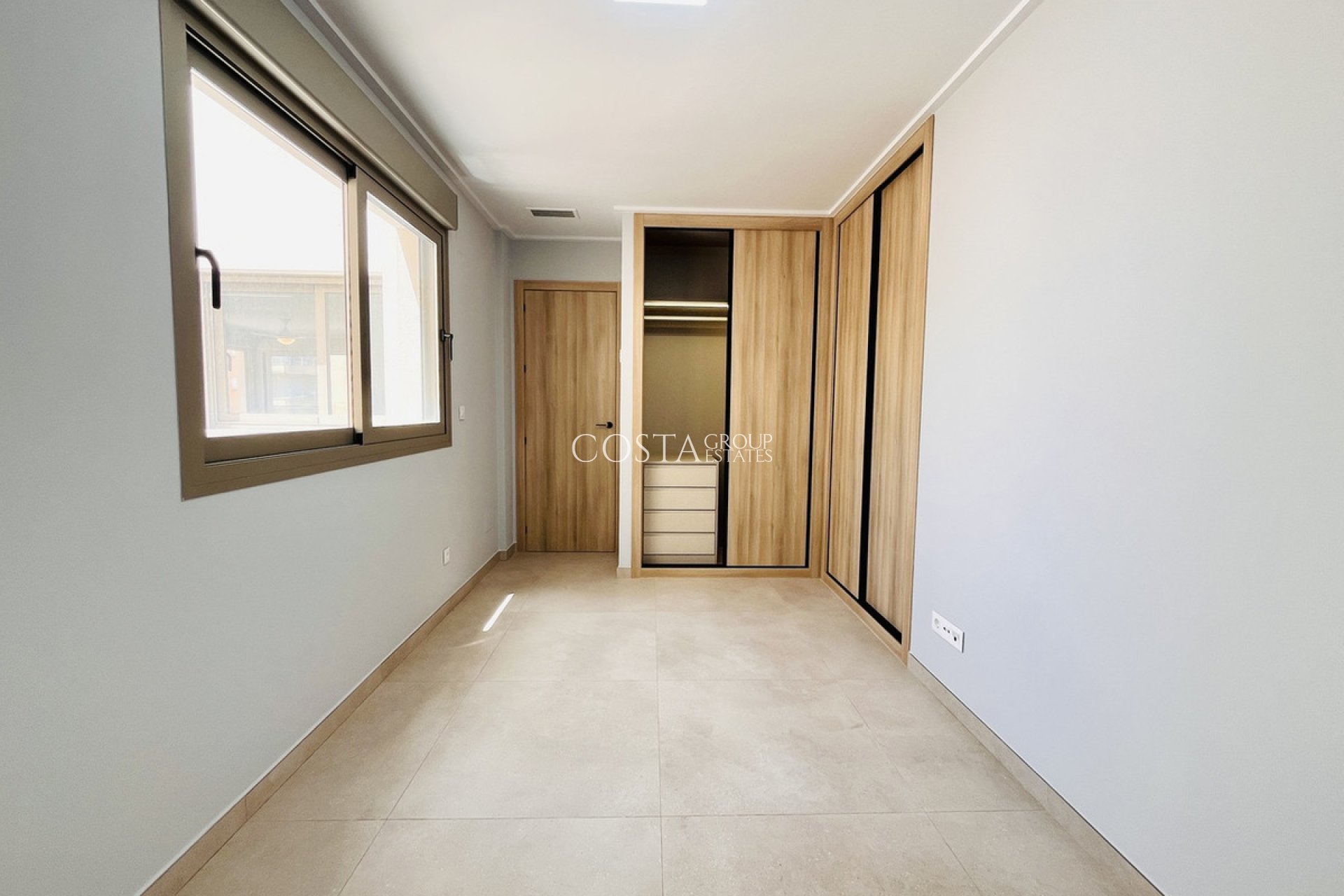 Herverkoop - Apartments -
Pilar de la Horadada - Torre De La Horadada