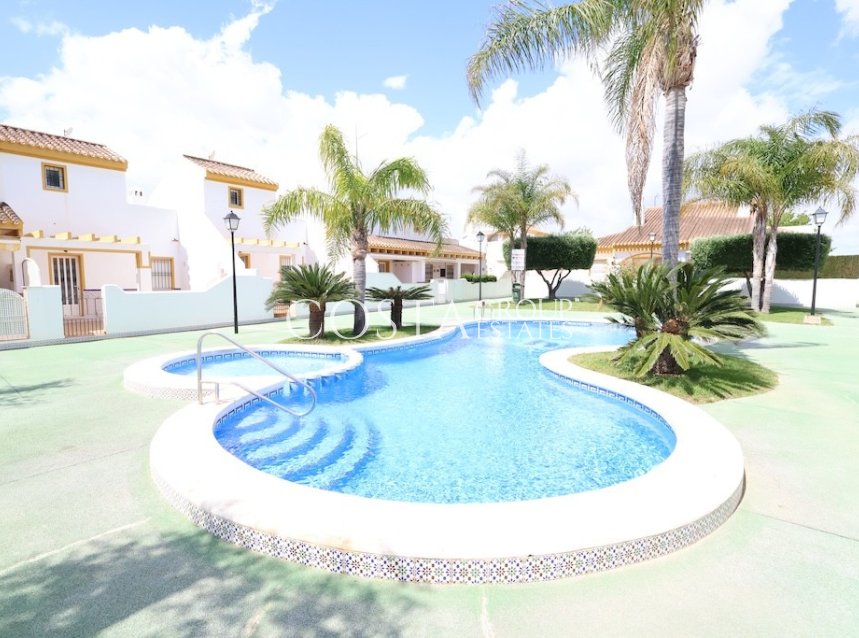 Herverkoop - Apartments -
Pilar de la Horadada - Torre De La Horadada