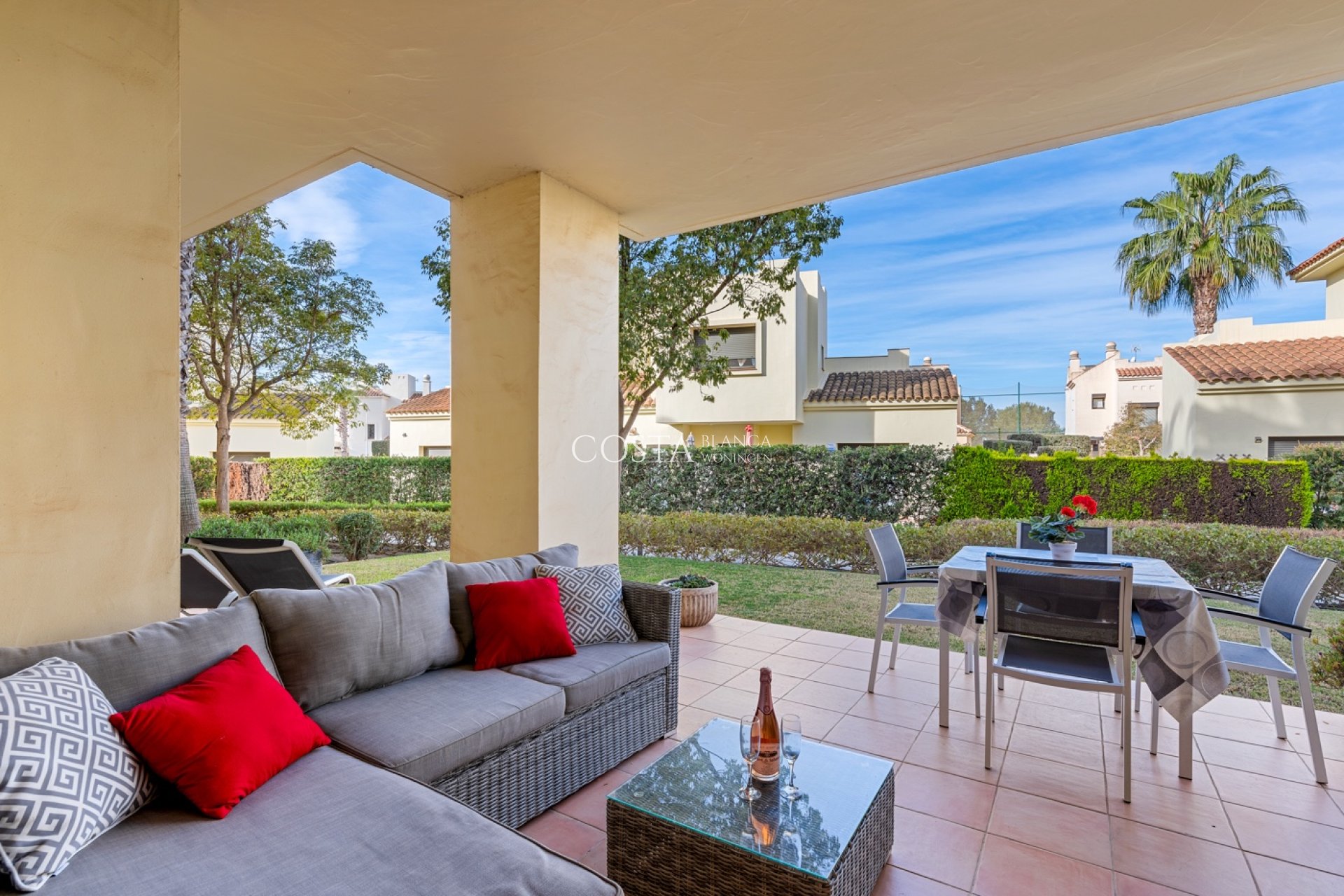 Herverkoop - Apartments -
Roda Golf