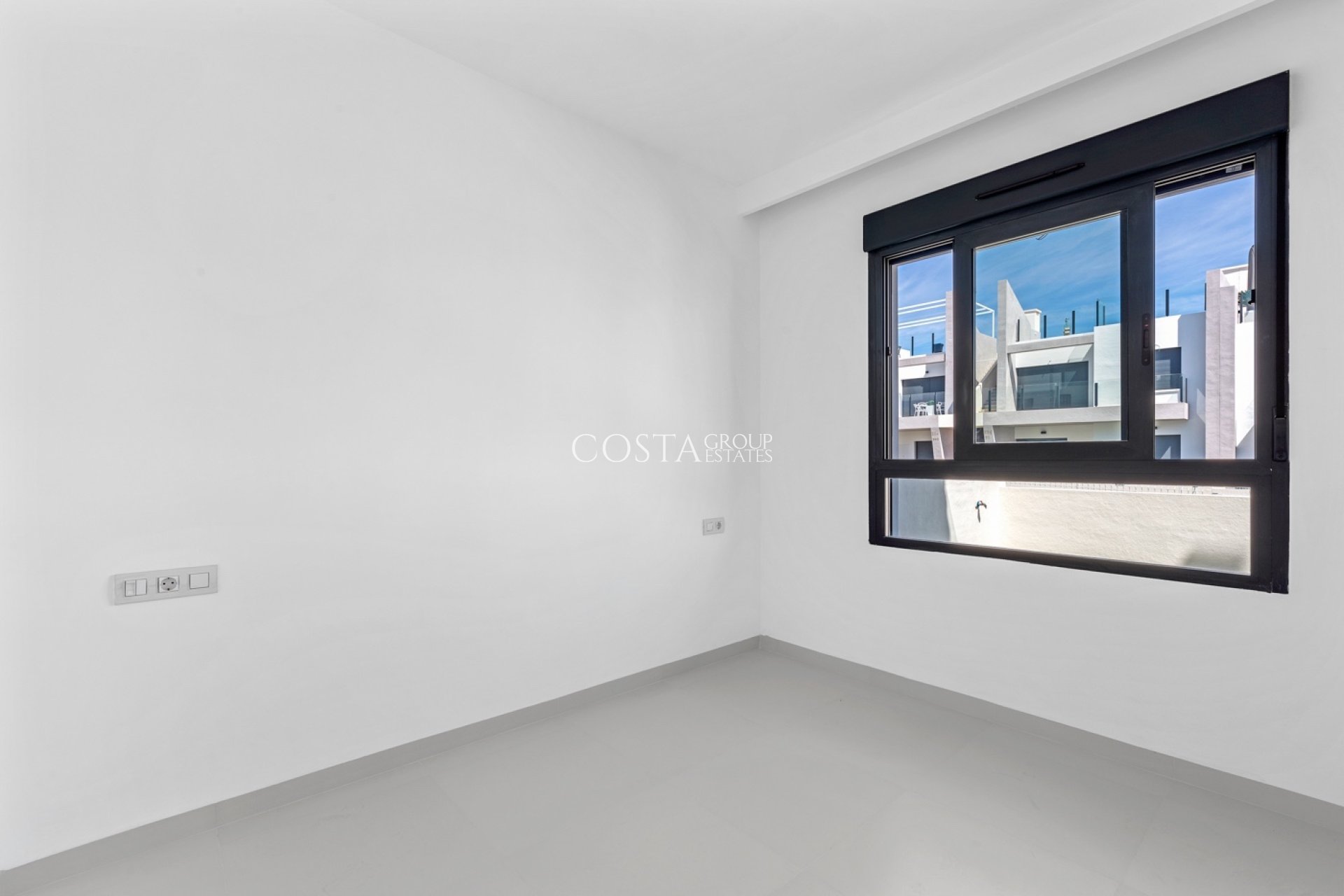 Herverkoop - Apartments -
San Miguel de Salinas - Costa Blanca South