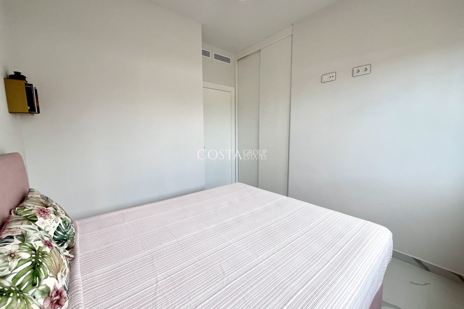 Herverkoop - Apartments -
San Miguel de Salinas - San Miguel de Salinas Centro