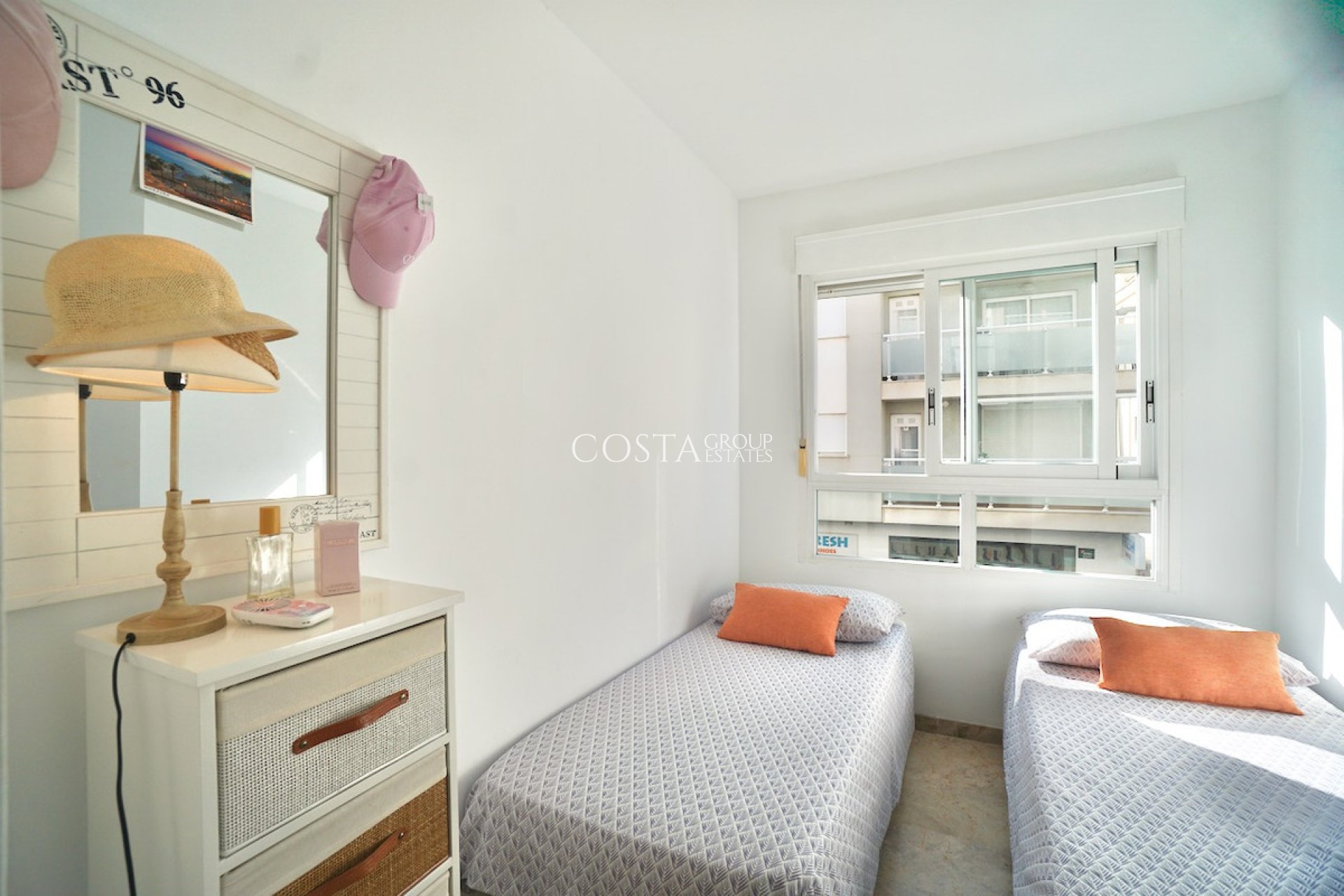 Herverkoop - Apartments -
Teulada - Moraira
