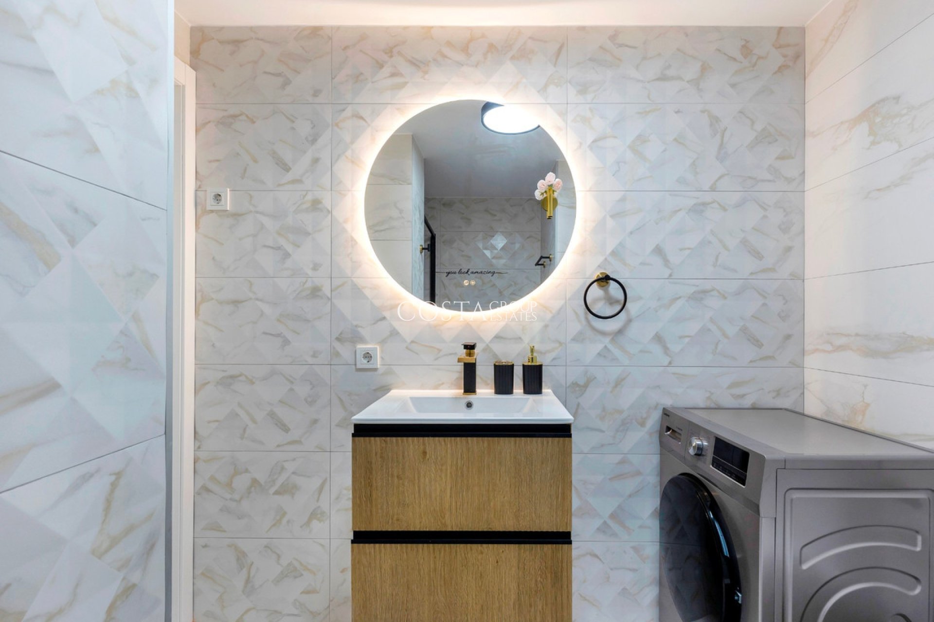 Herverkoop - Apartments -
Torrevieja - La Mata