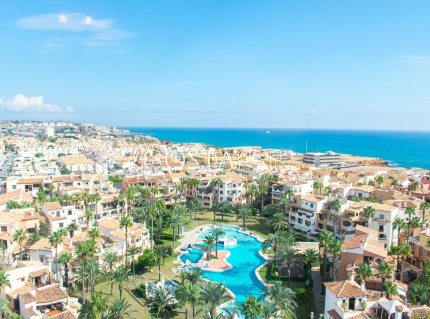 Herverkoop - Apartments -
Torrevieja - Playa de los Locos
