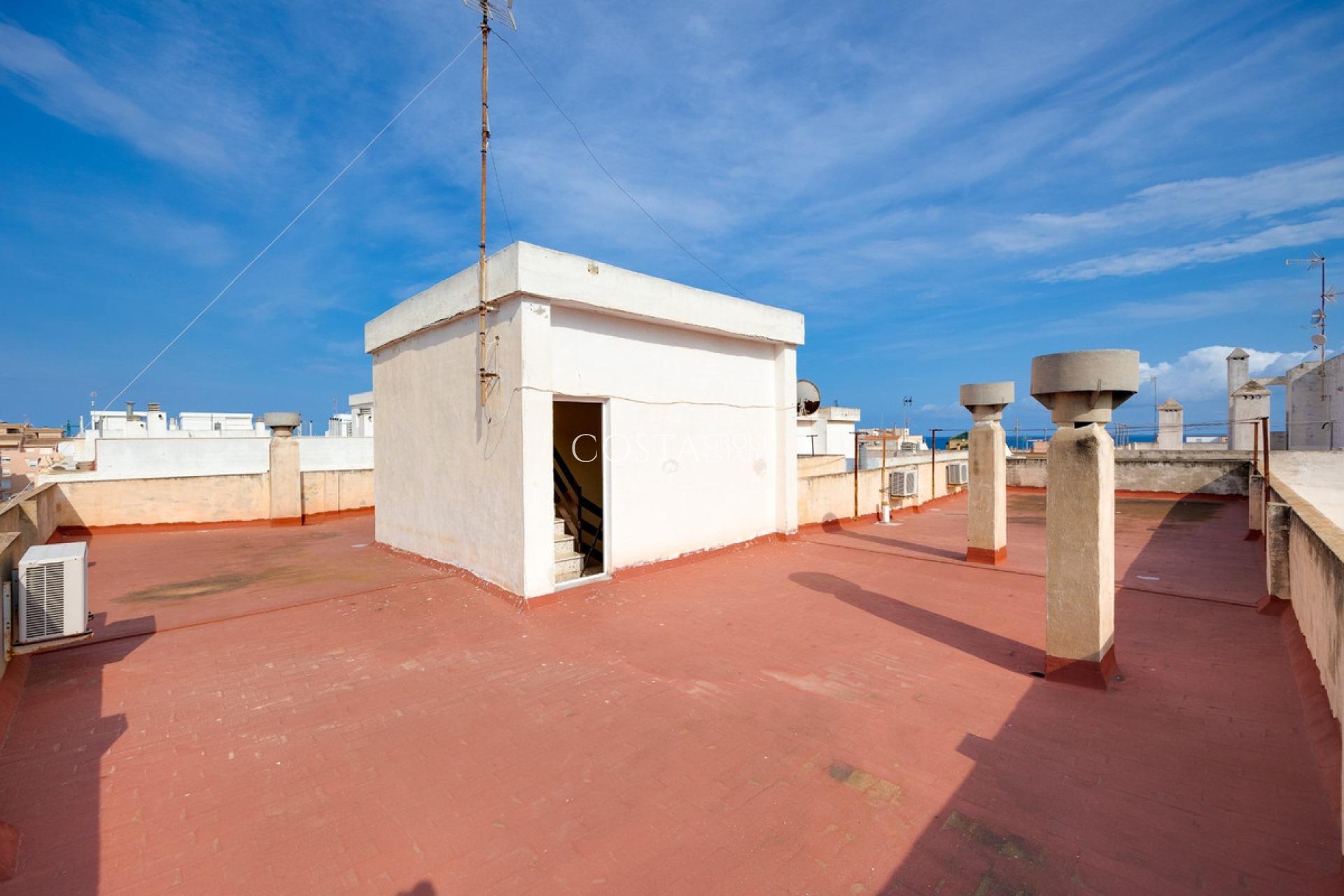 Herverkoop - Apartments -
Torrevieja - Playa del Cura