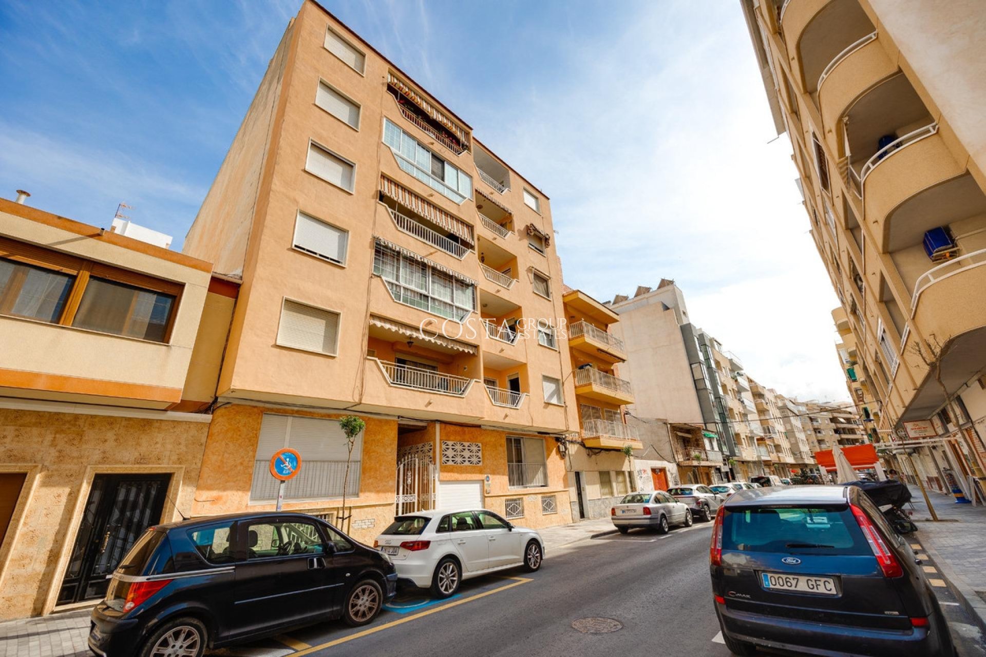 Herverkoop - Apartments -
Torrevieja - Playa del Cura