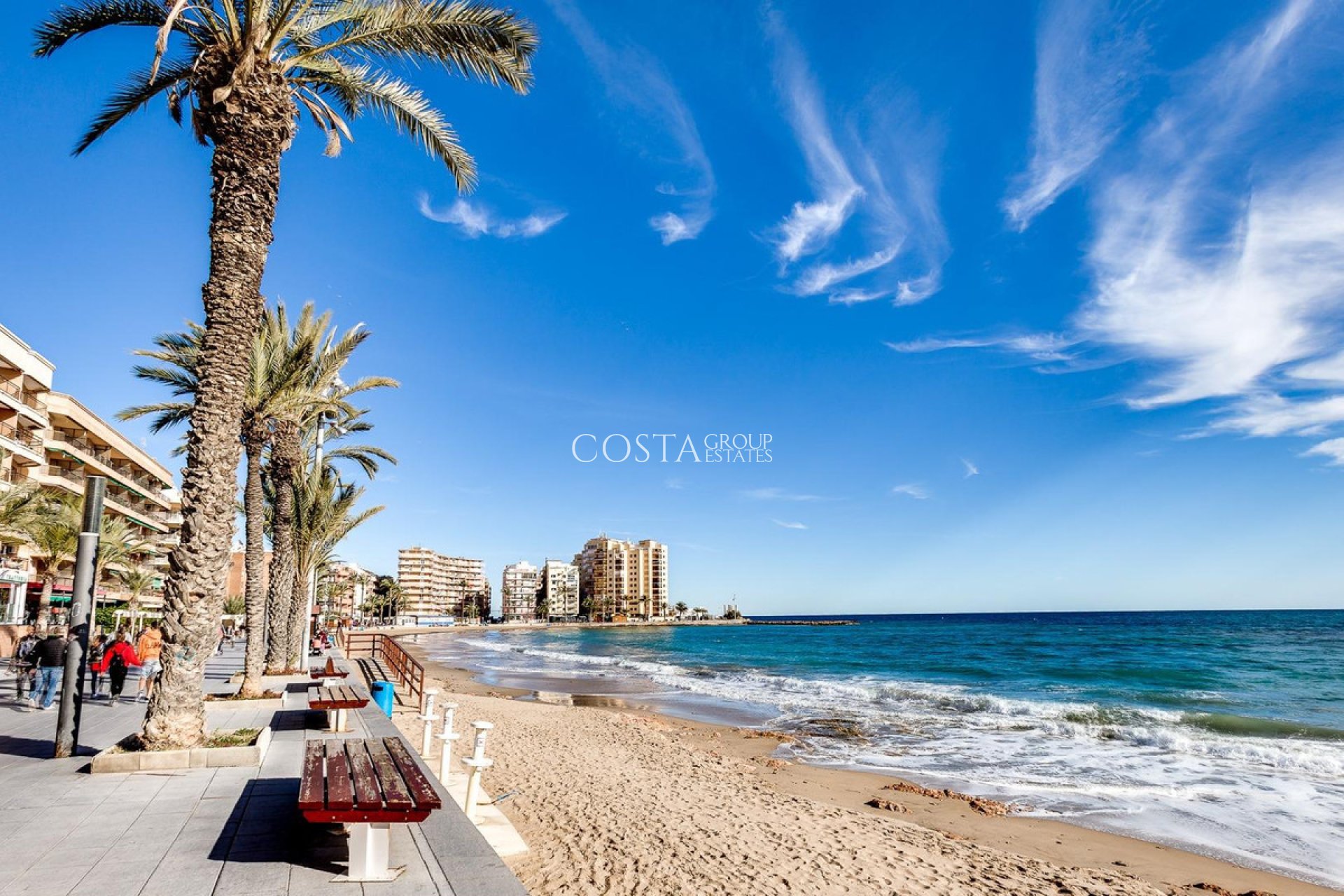 Herverkoop - Apartments -
Torrevieja - Playa del Cura