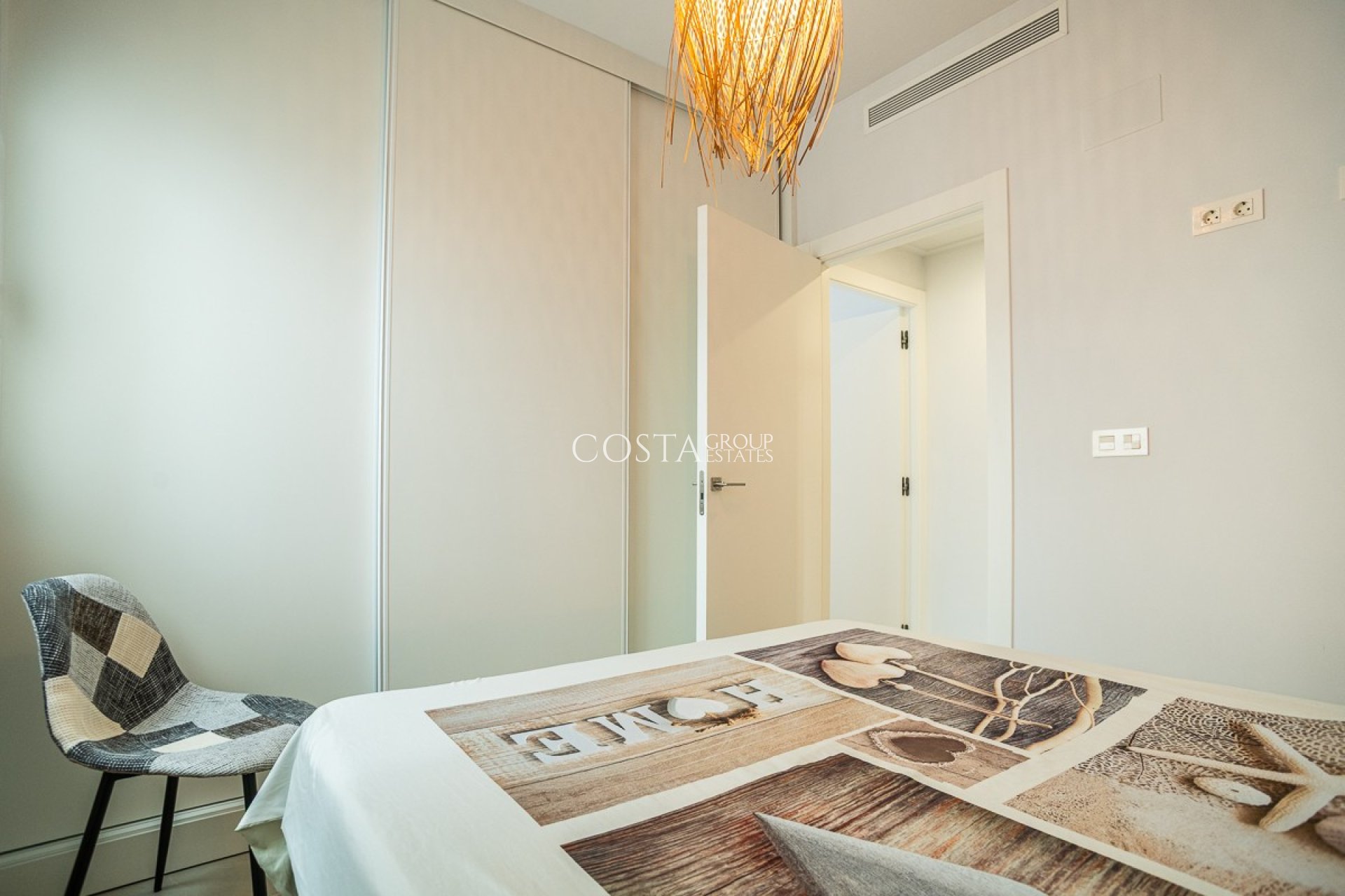 Herverkoop - Apartments -
Torrevieja - Playa del Cura