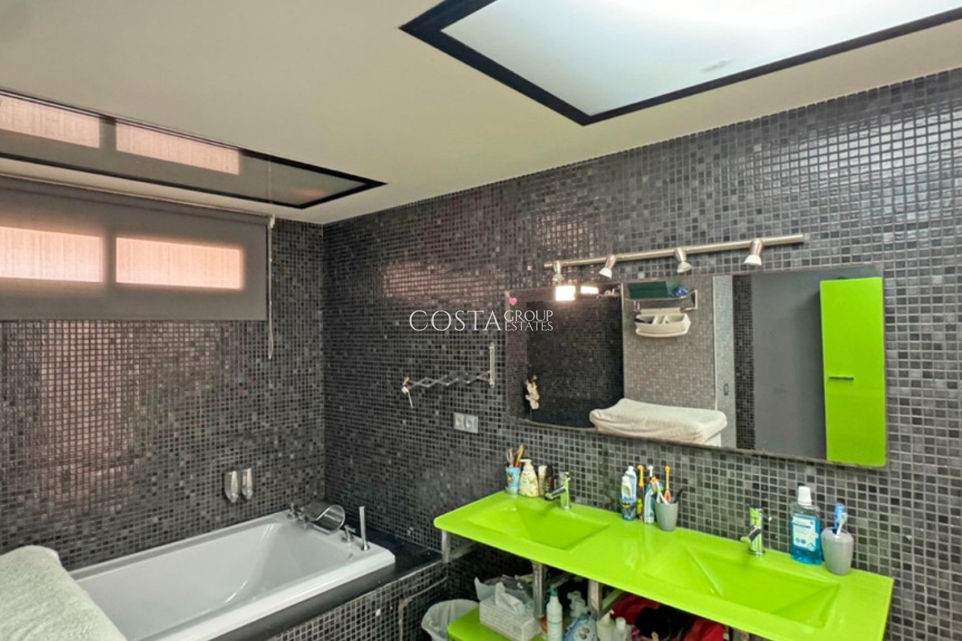 Herverkoop - Apartments -
Torrevieja - Playa del Cura
